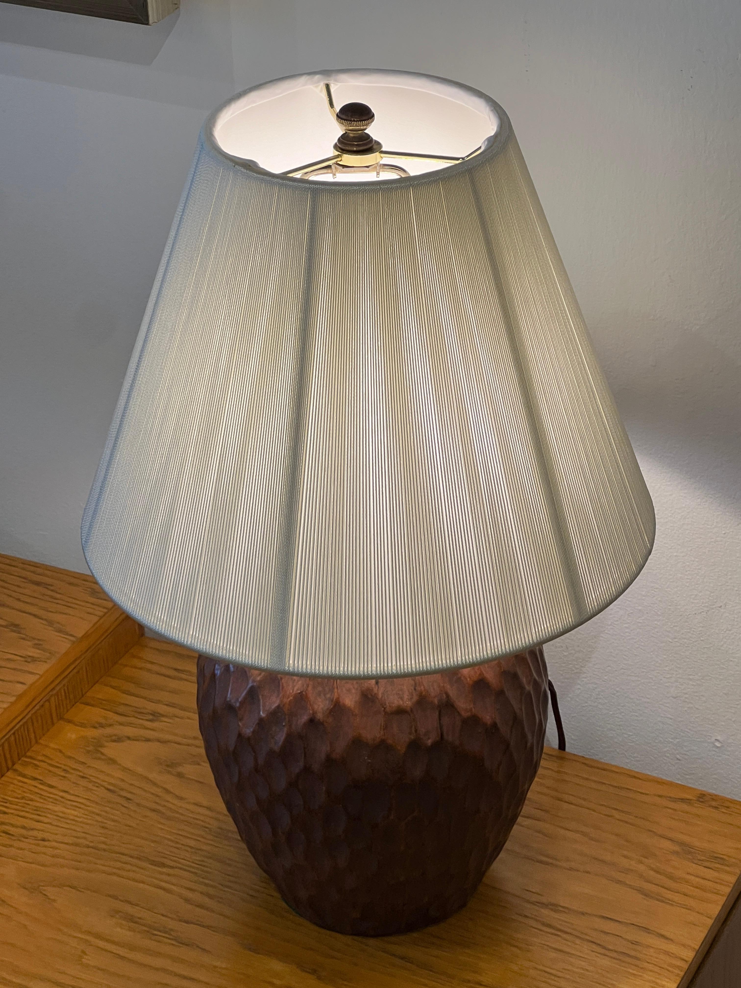 Mid-Century Modern Opaque Maroon Matelée Table Lamp For Sale 3