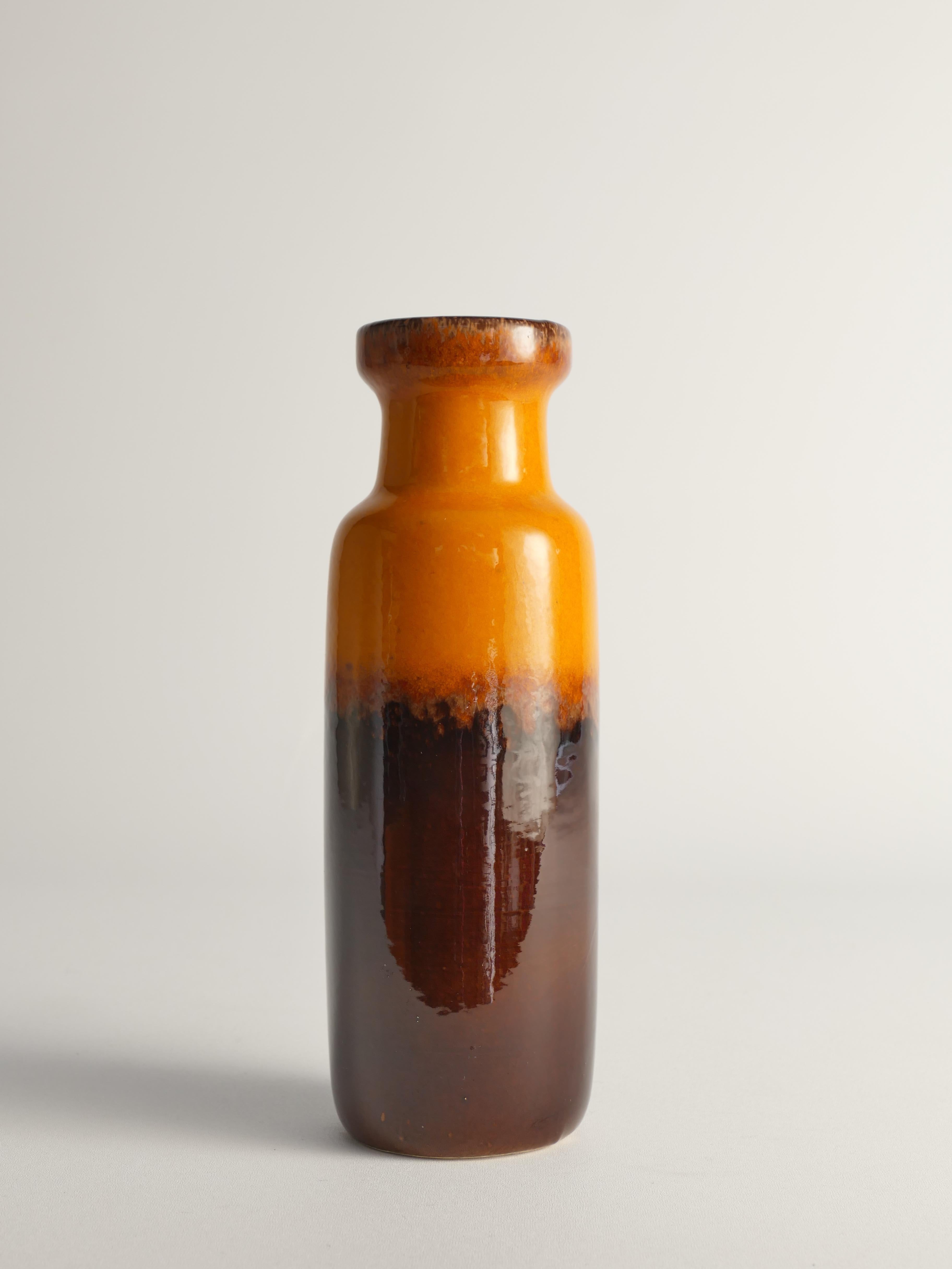 Smaltato Vaso in lava grassa arancione e marrone di Scheurich, Germania, anni '70. in vendita