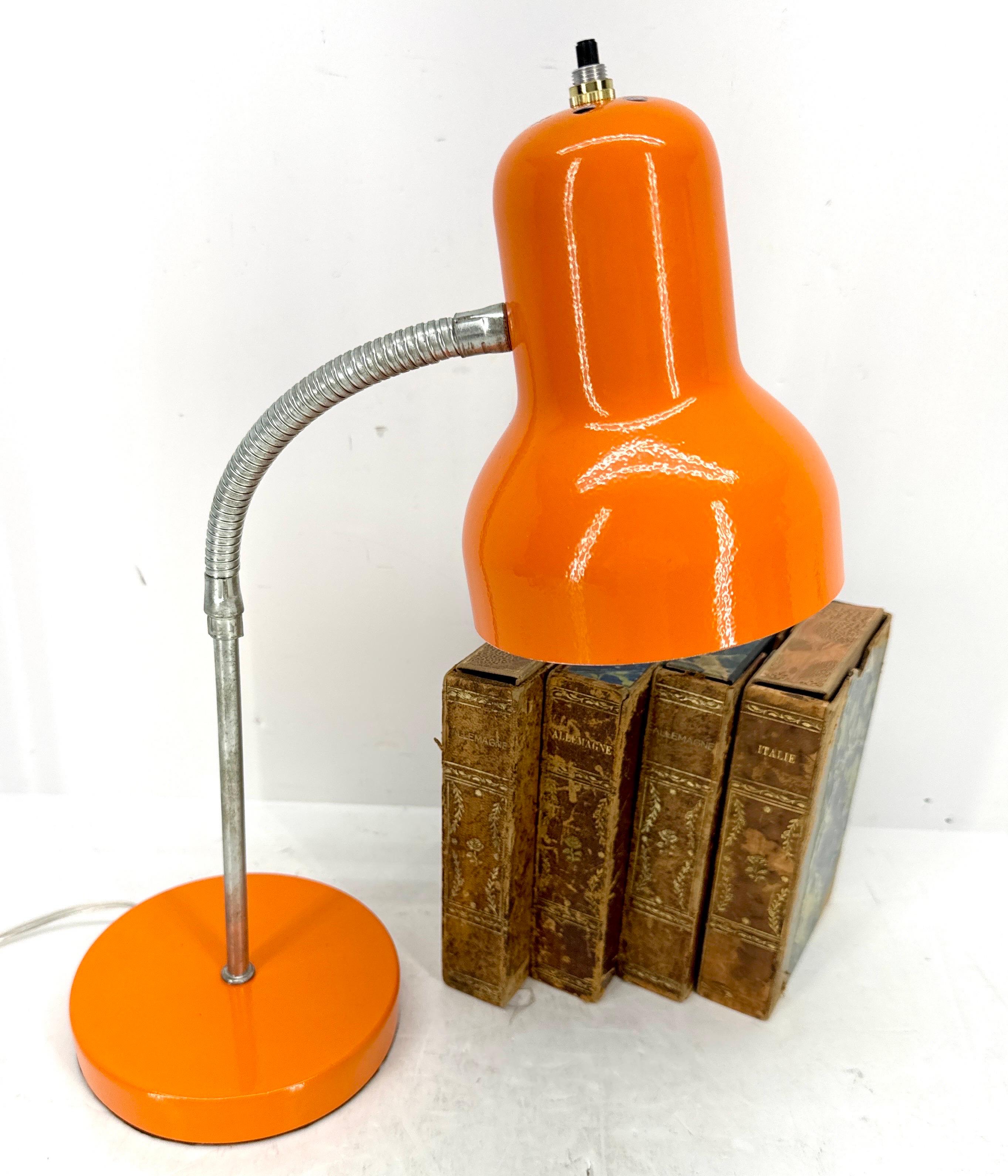 Mid-Century Modern Orange Cone Gooseneck Desk Lamp For Sale 5