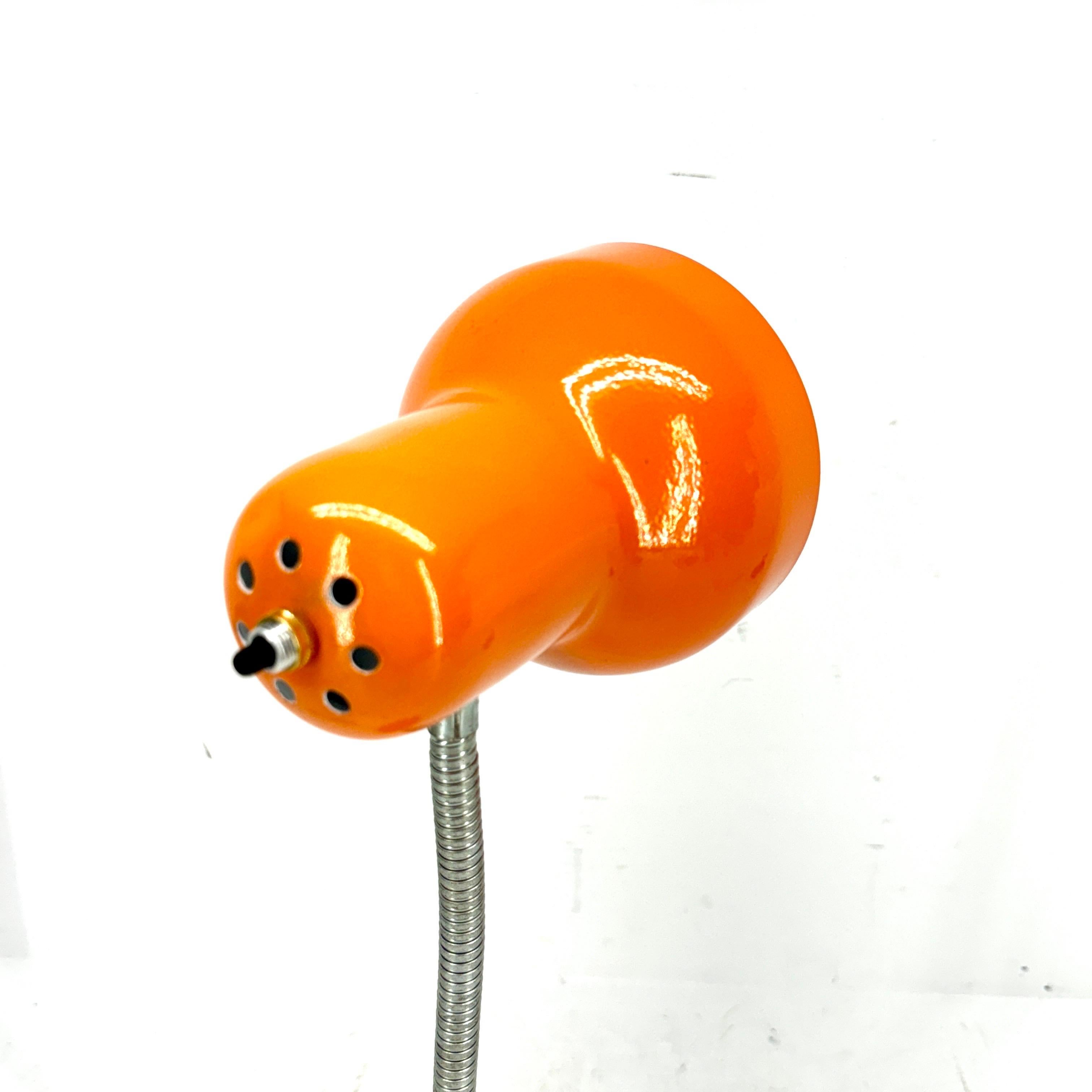 Mid-Century Modern Orange Cone Gooseneck Desk Lamp For Sale 1