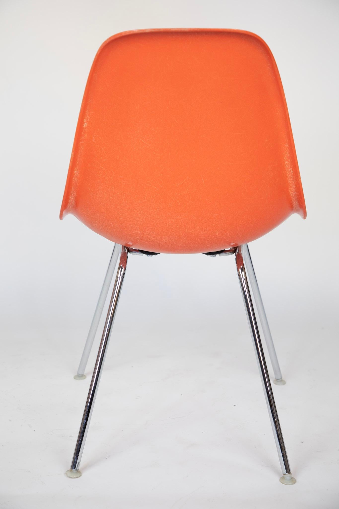 American Mid Century Dining Chairs by Eames for Herman Miller, Fiberglass, USA, 1970s