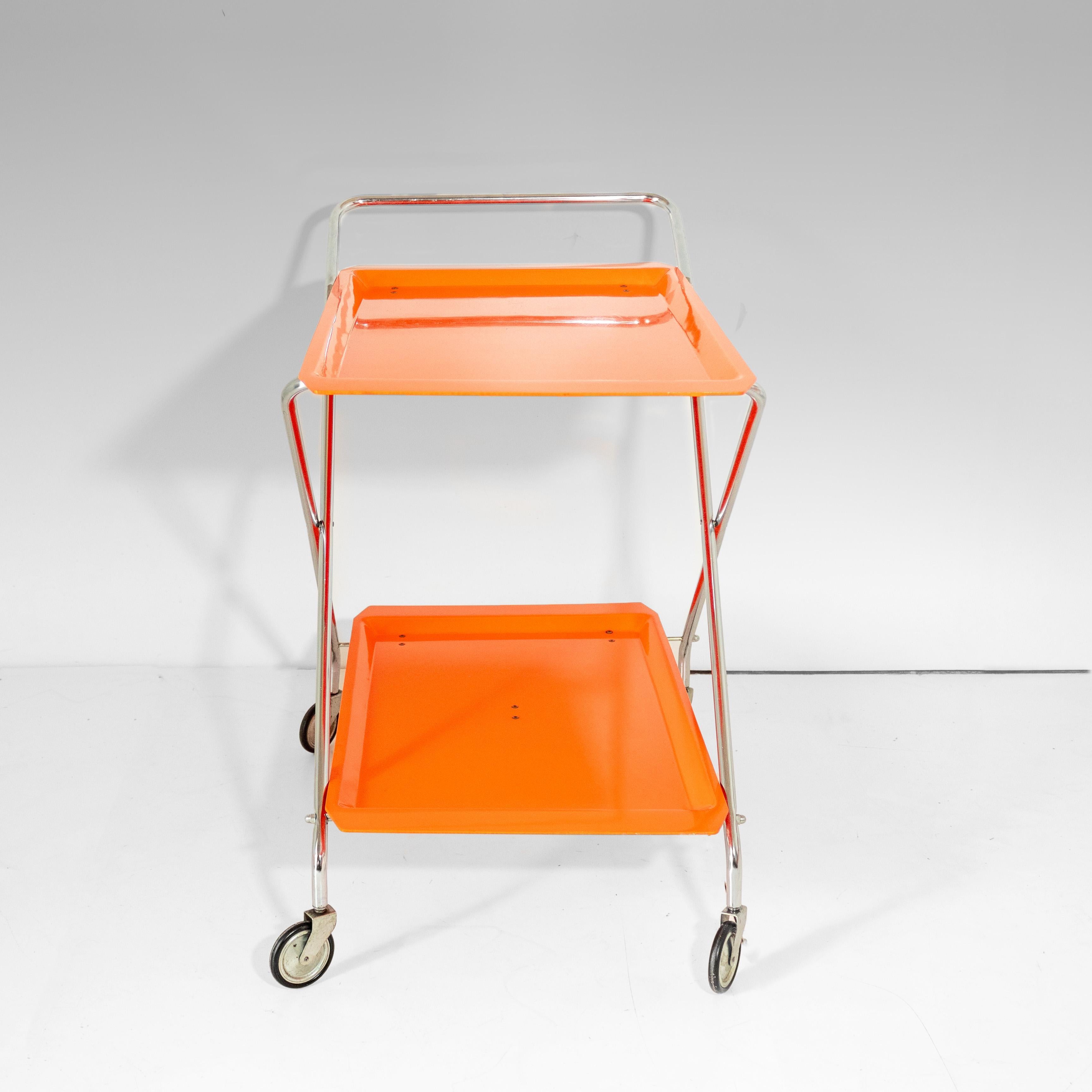 Orangefarbener klappbarer Barwagen im Stil von Kartell, Moderne der Mitte des Jahrhunderts, Italien 1970er Jahre (Ende des 20. Jahrhunderts) im Angebot