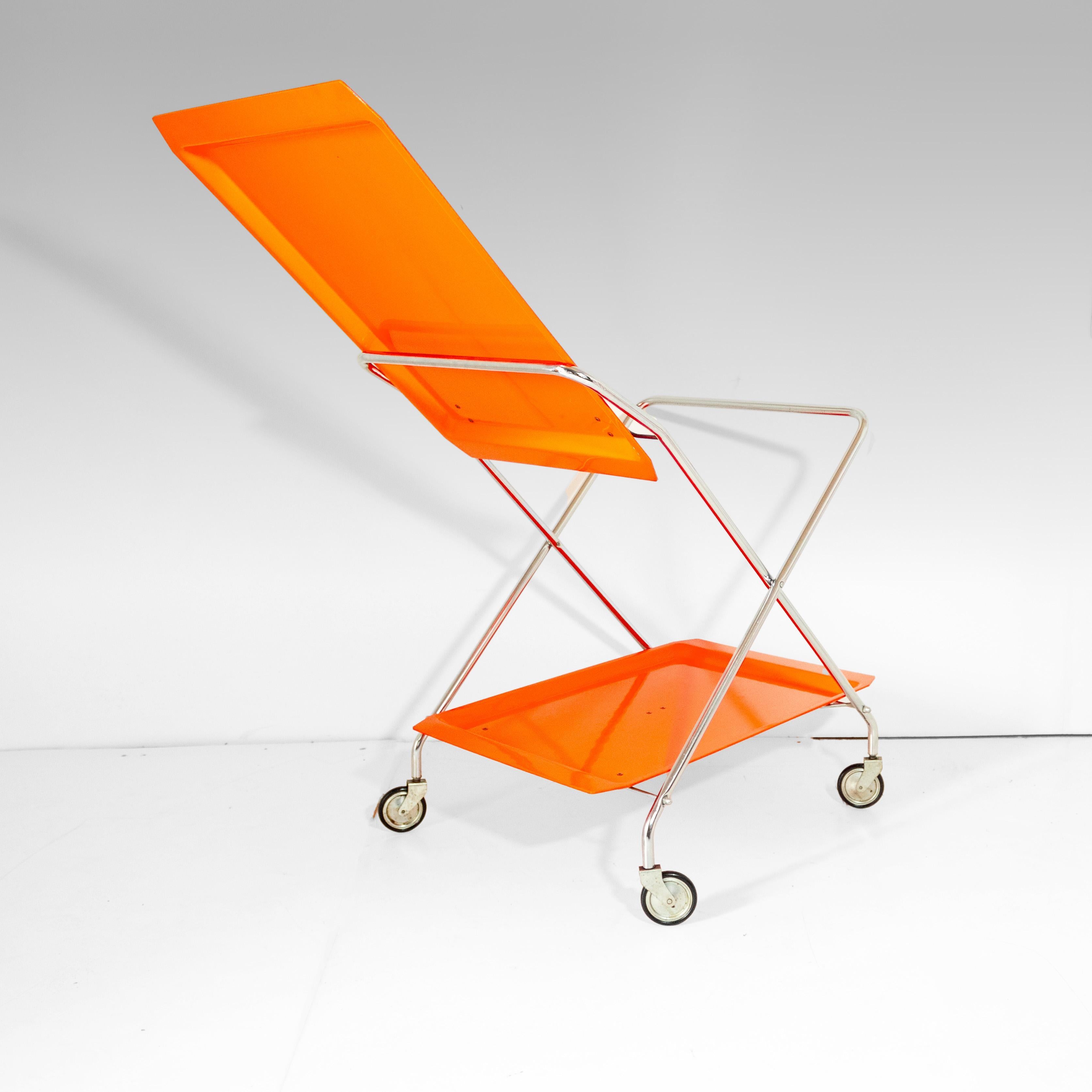Orangefarbener klappbarer Barwagen im Stil von Kartell, Moderne der Mitte des Jahrhunderts, Italien 1970er Jahre im Angebot 2