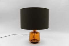 Base de lampe de table en verre orange, The Moderns, années 1960
