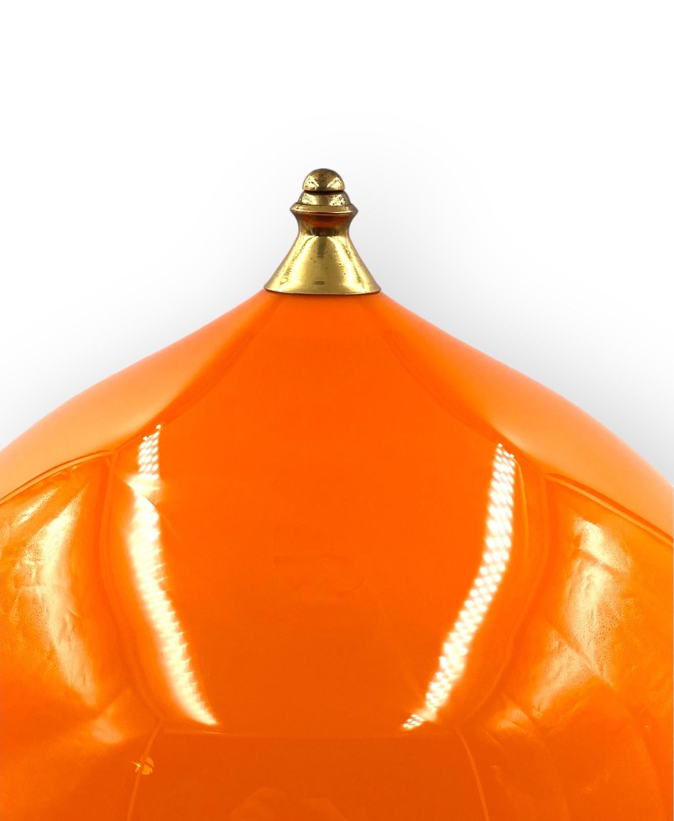 Mid-century modern orange glass table lamp, Vistosi Italy, 1960s For Sale 4