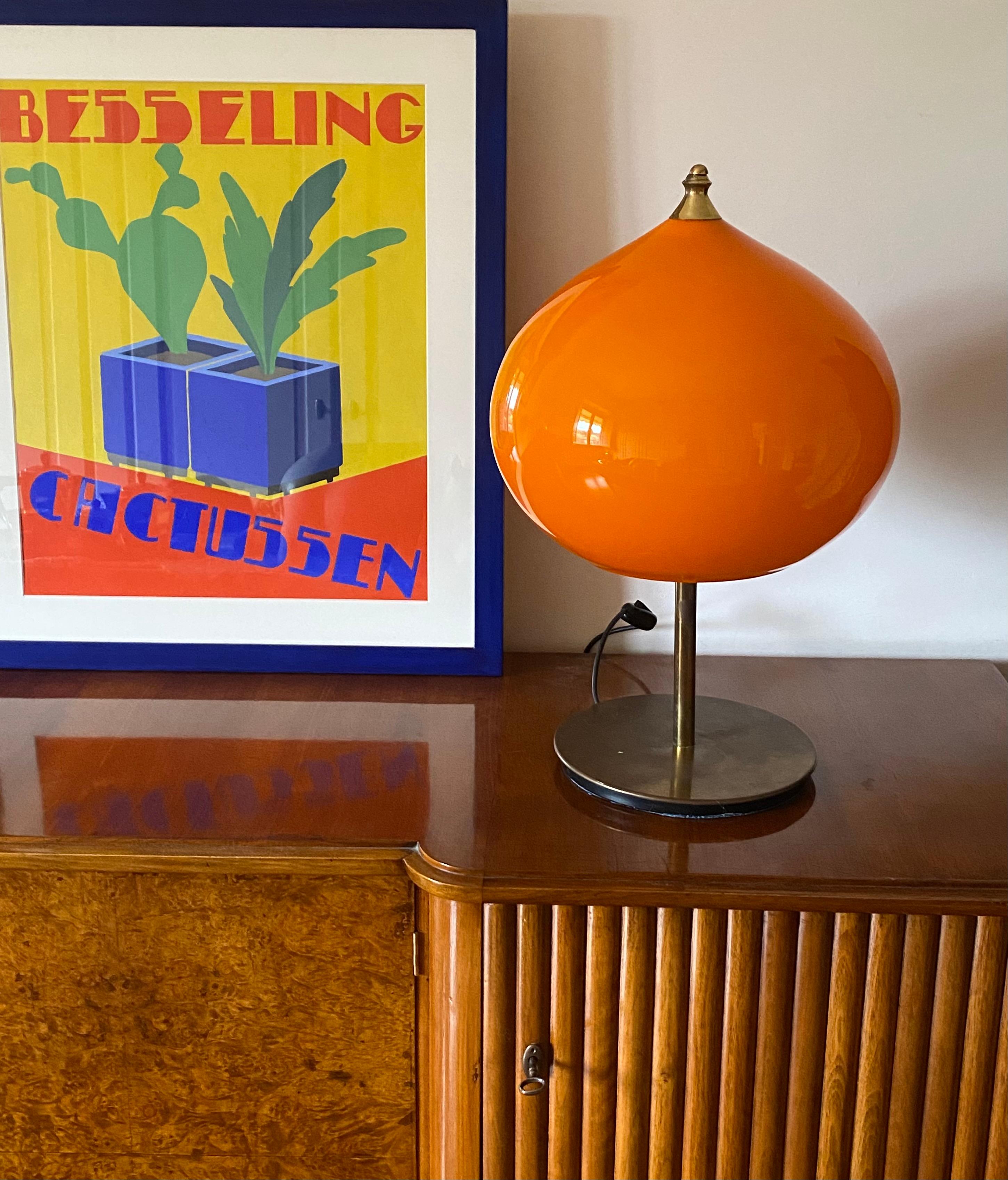 Moderne Tischlampe aus orangefarbenem Glas, Vistosi Italien, 1960er Jahre im Angebot 10