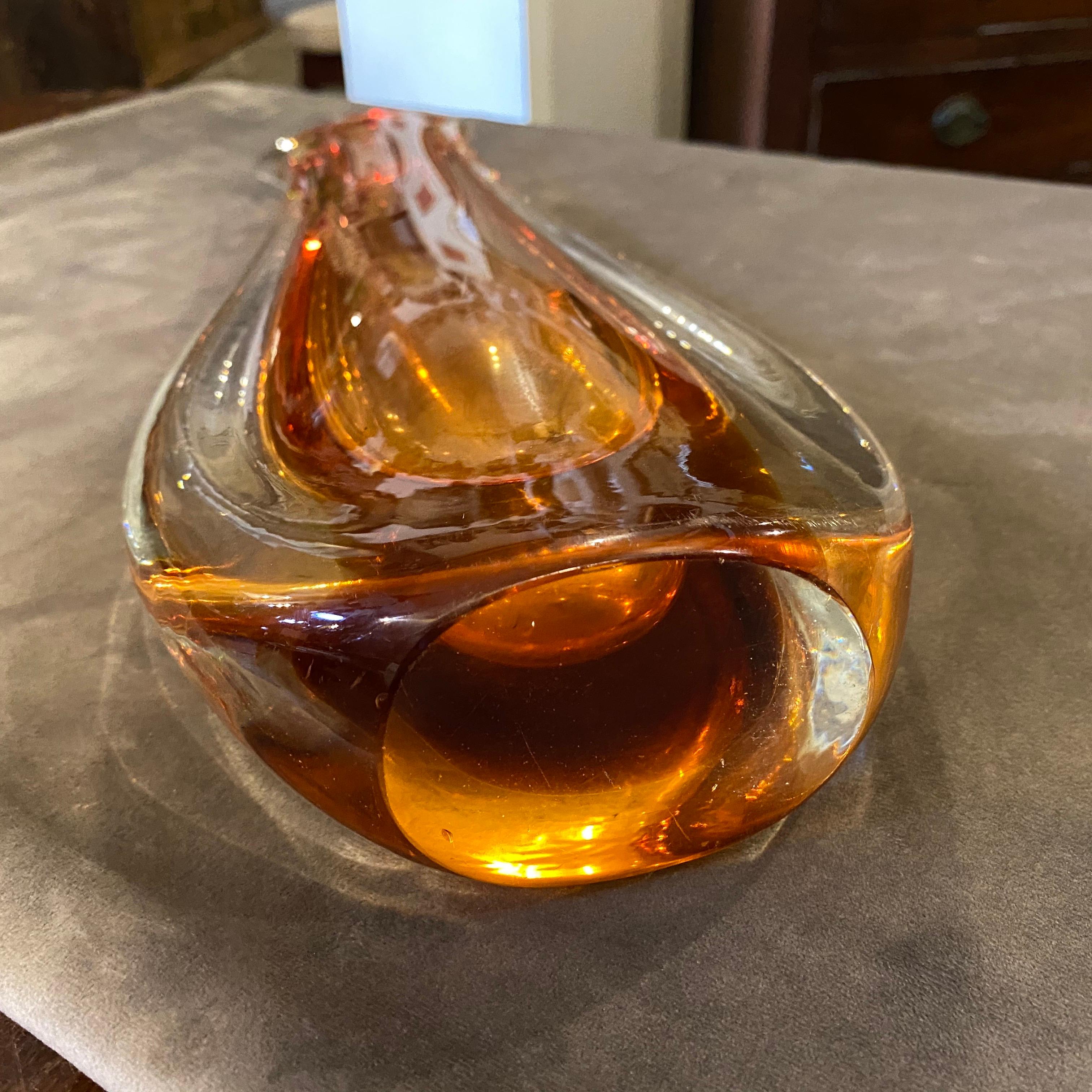 Mid-Century Modern Orange Murano Glass Vase circa 1960 Attributed to Seguso In Good Condition In Aci Castello, IT