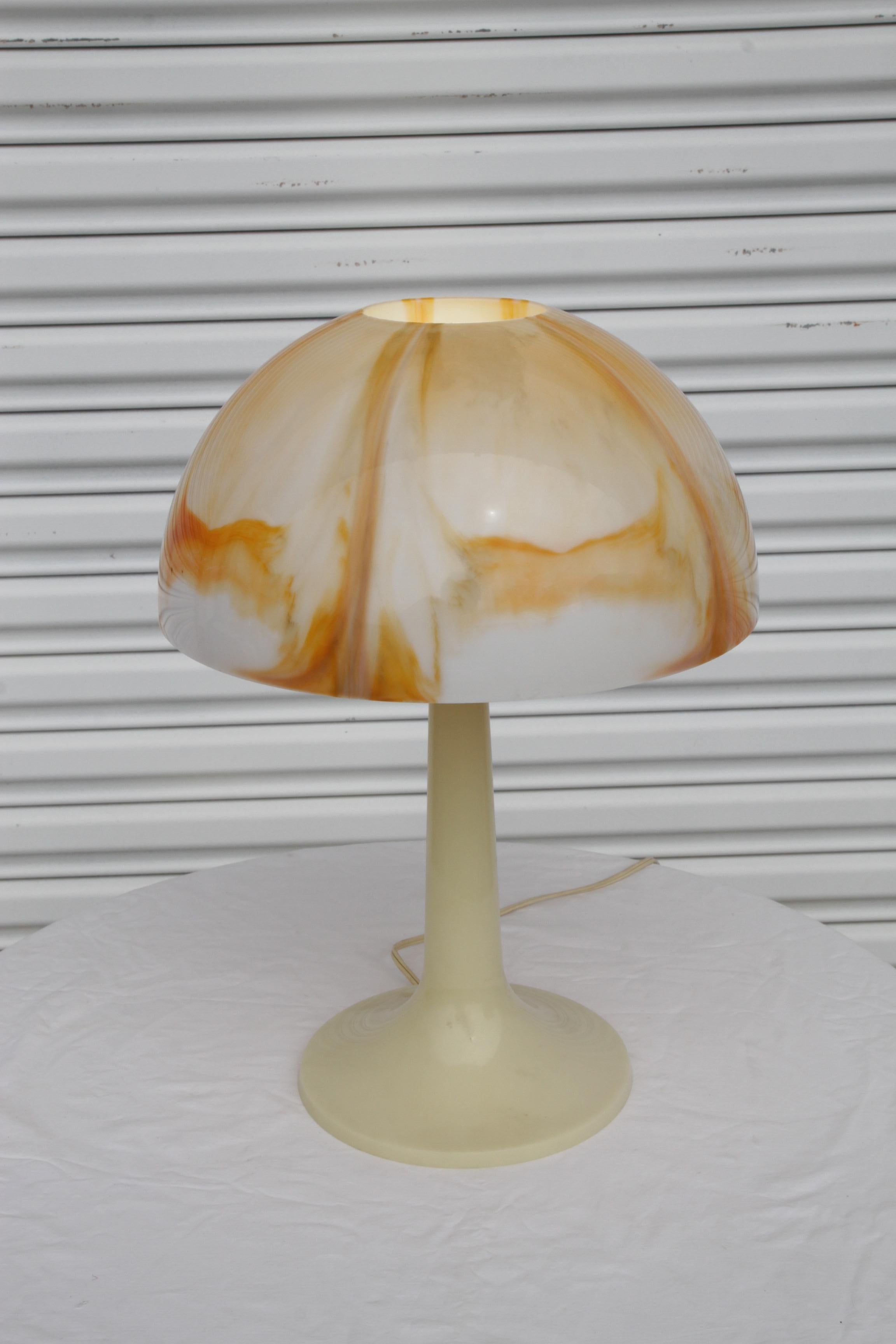 Lampade a fungo arancione di Gilbert Softlite del Mid Century Modern In condizioni buone in vendita a Pasadena, TX
