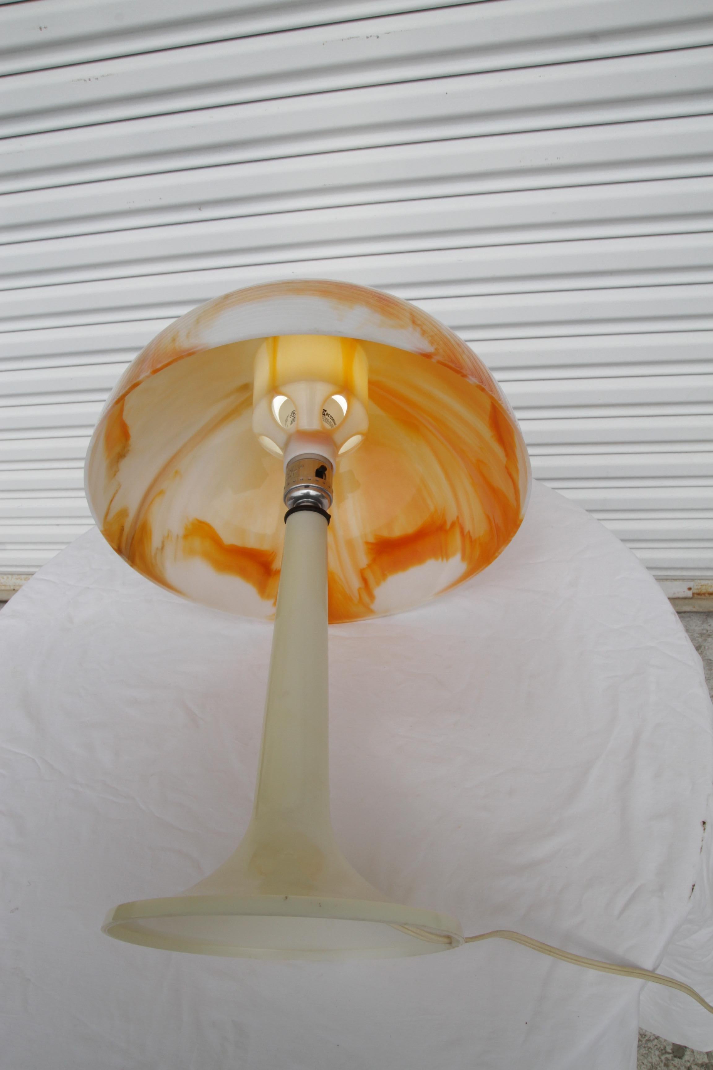 Lampade a fungo arancione di Gilbert Softlite del Mid Century Modern in vendita 2