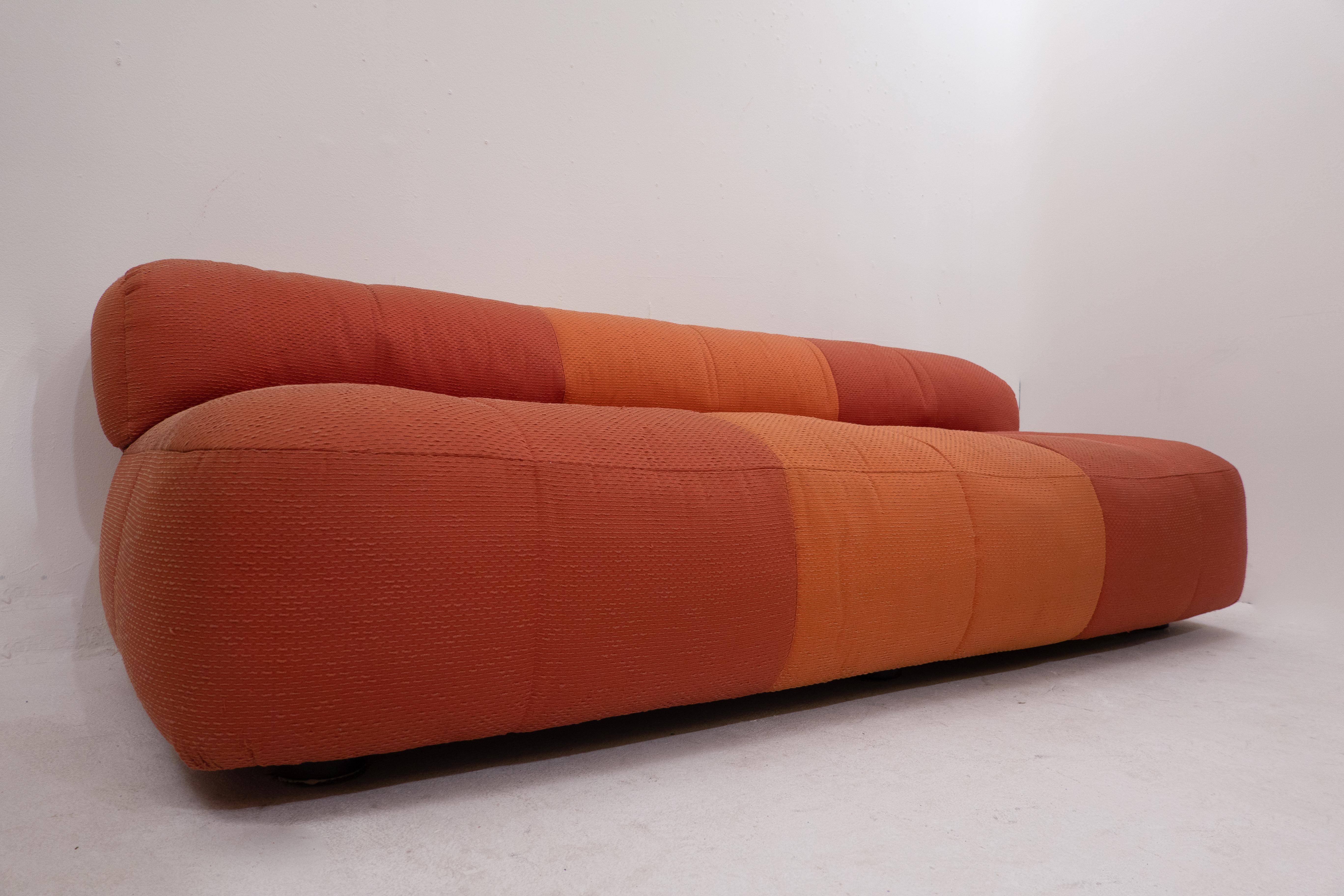 Italian Mid-Century Modern Orange Sofa with Ottoman by Arflex, Italy 1970s For Sale