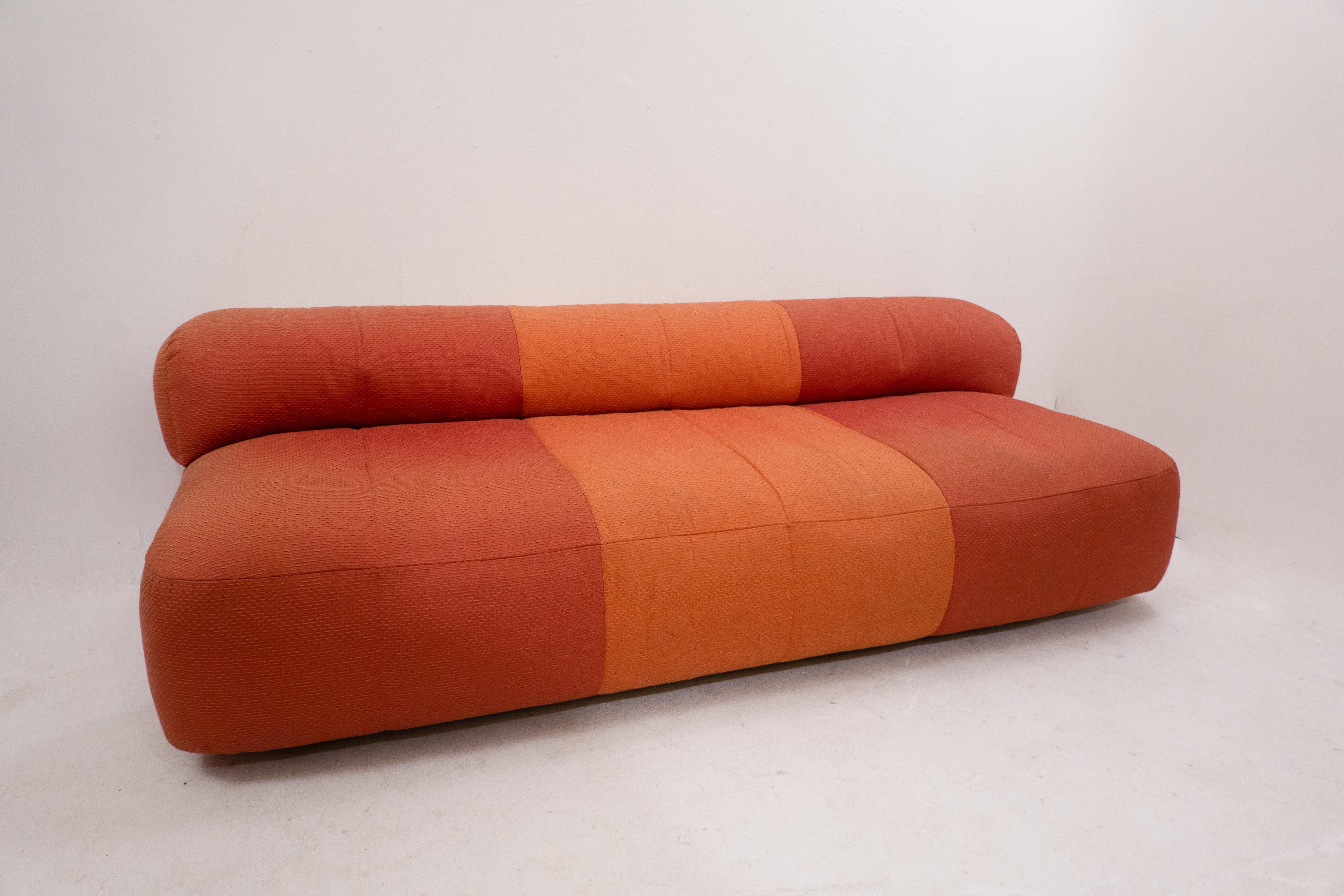 Mid-Century Modern Orange Sofa with Ottoman by Arflex, Italy 1970s For Sale 1
