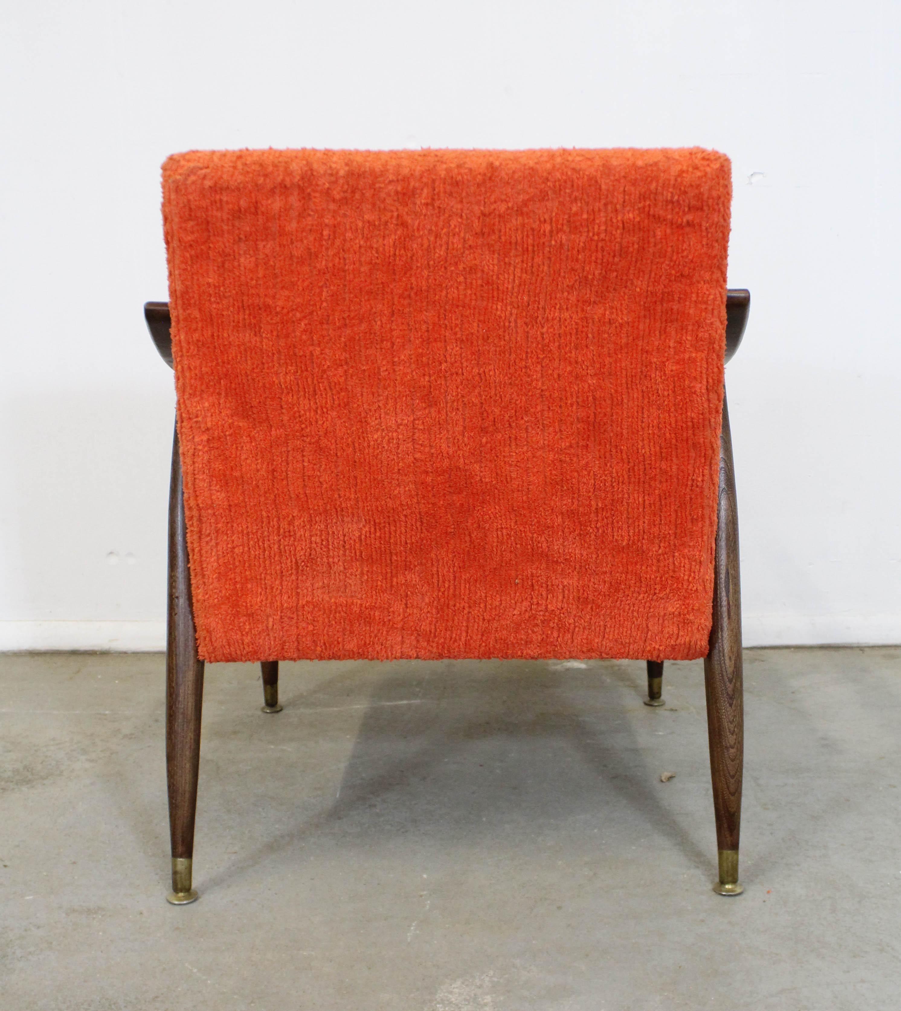 Mid-Century Modern Orange Walnut Open Arm Lounge Chair In Good Condition In Wilmington, DE