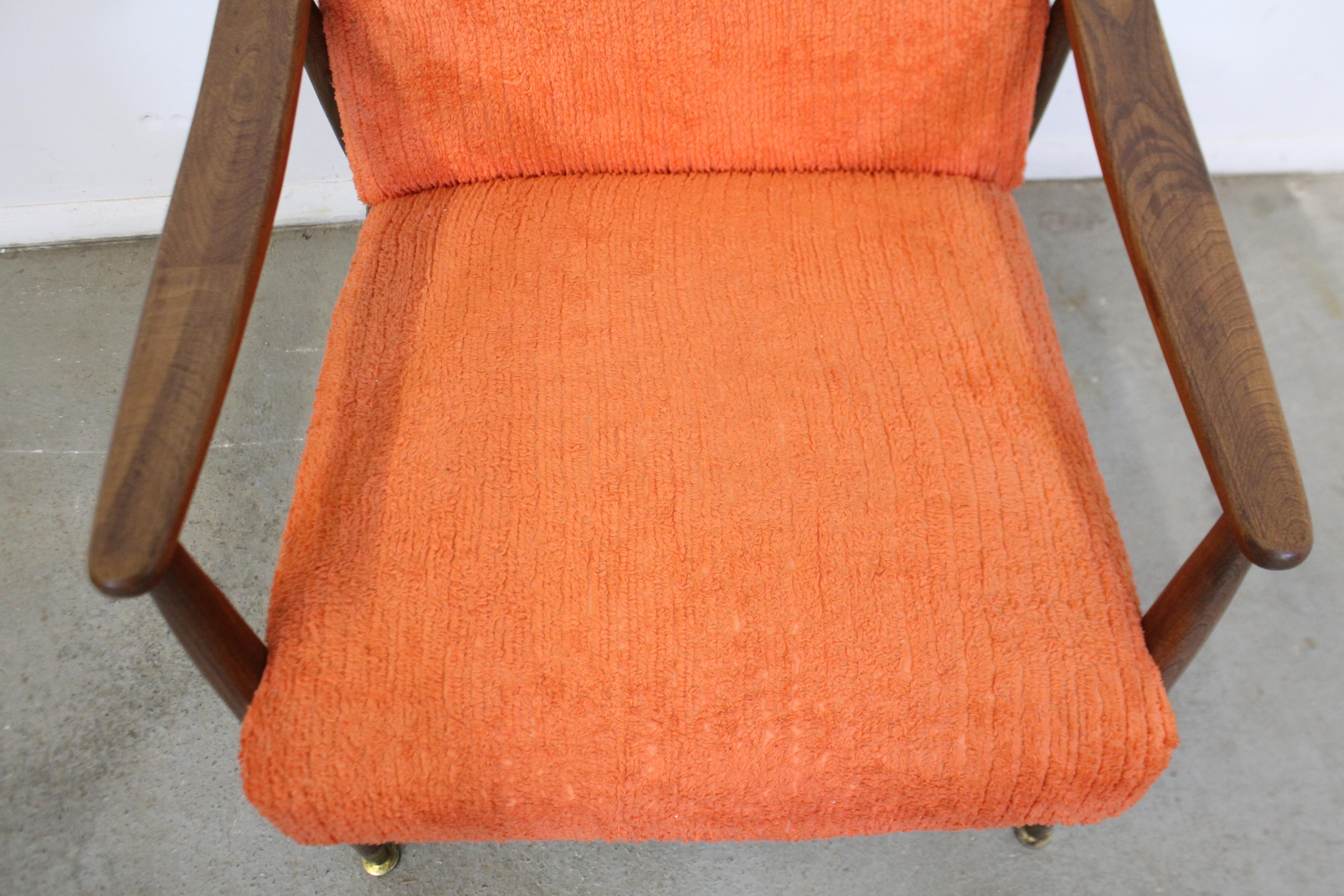 20th Century Mid-Century Modern Orange Walnut Open Arm Lounge Chair