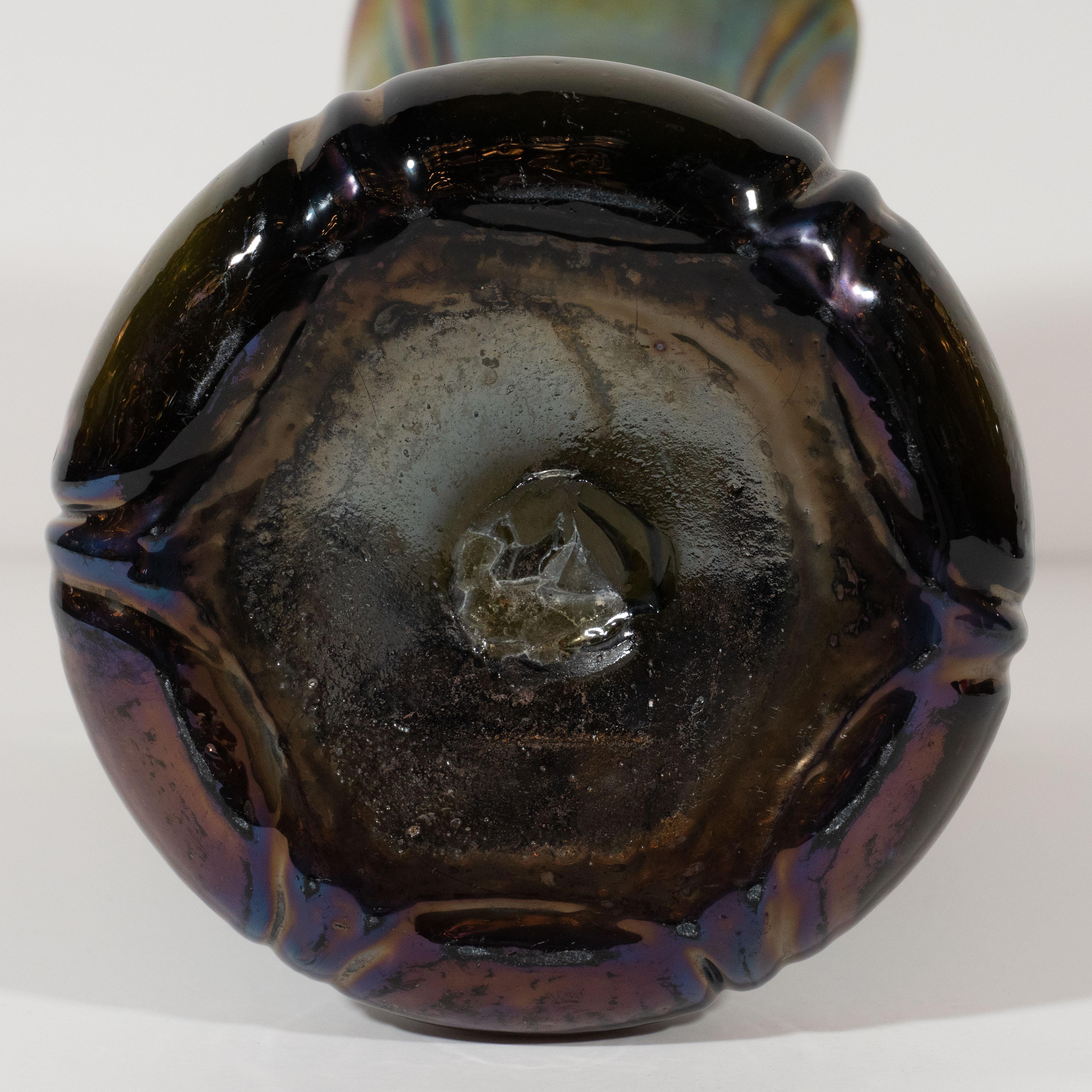Mid-Century Modern Organic Iridescent Favrile Handblown Glass Vase 3