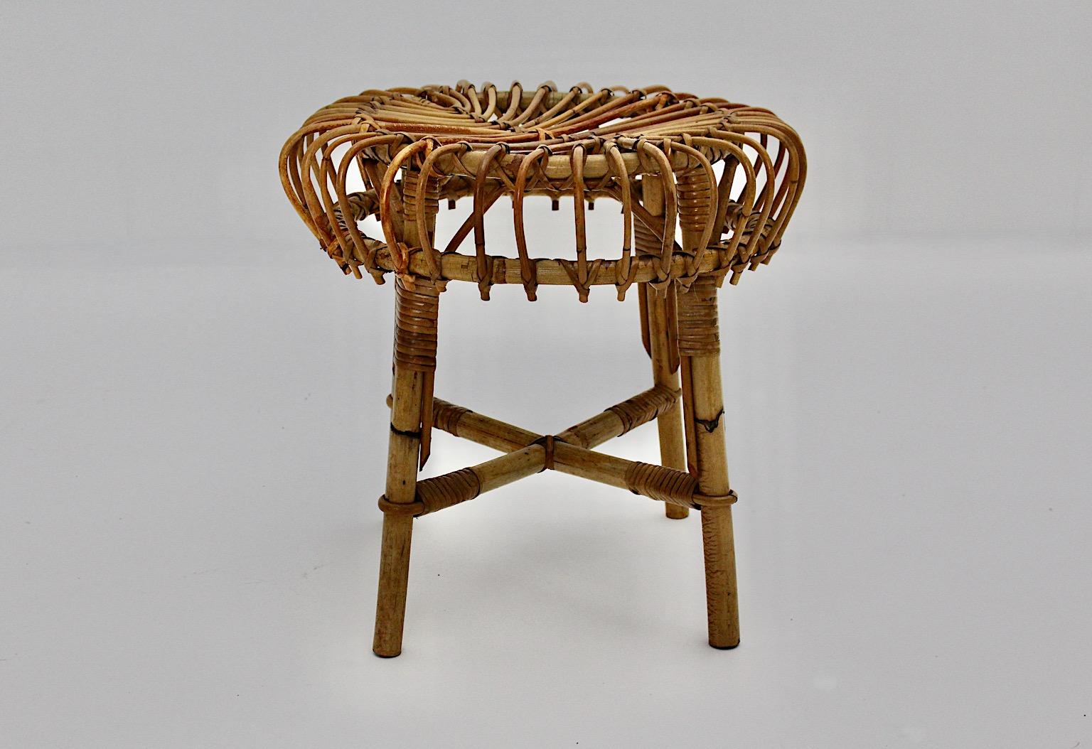 Italian Mid-Century Modern Organic Sculptural Vintage Rattan Stool, 1960s, Italy For Sale