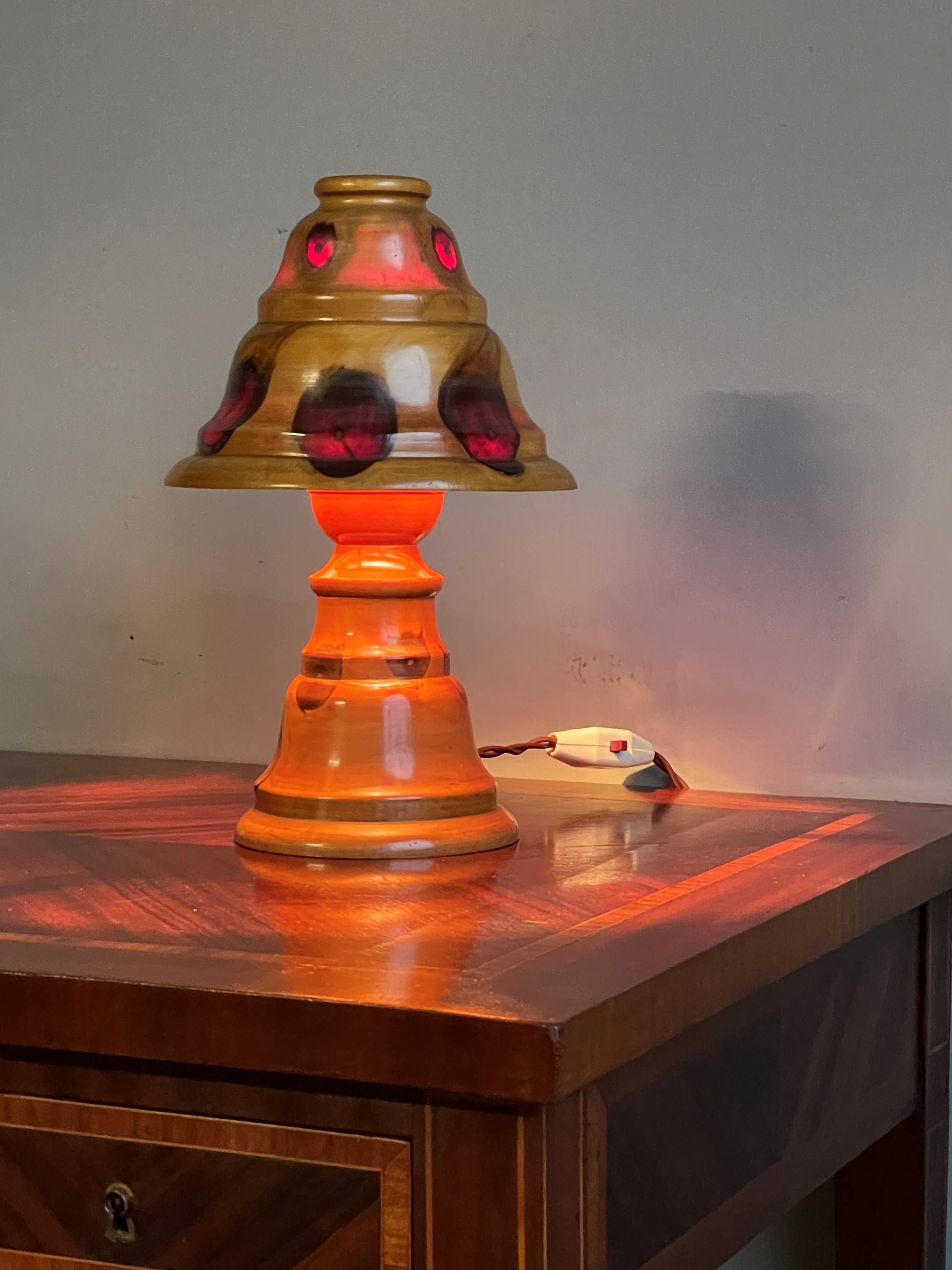 Mid-Century Modern Organic Table / Desk Lamp Wood w. Stunning Tree Knots Pattern For Sale 1