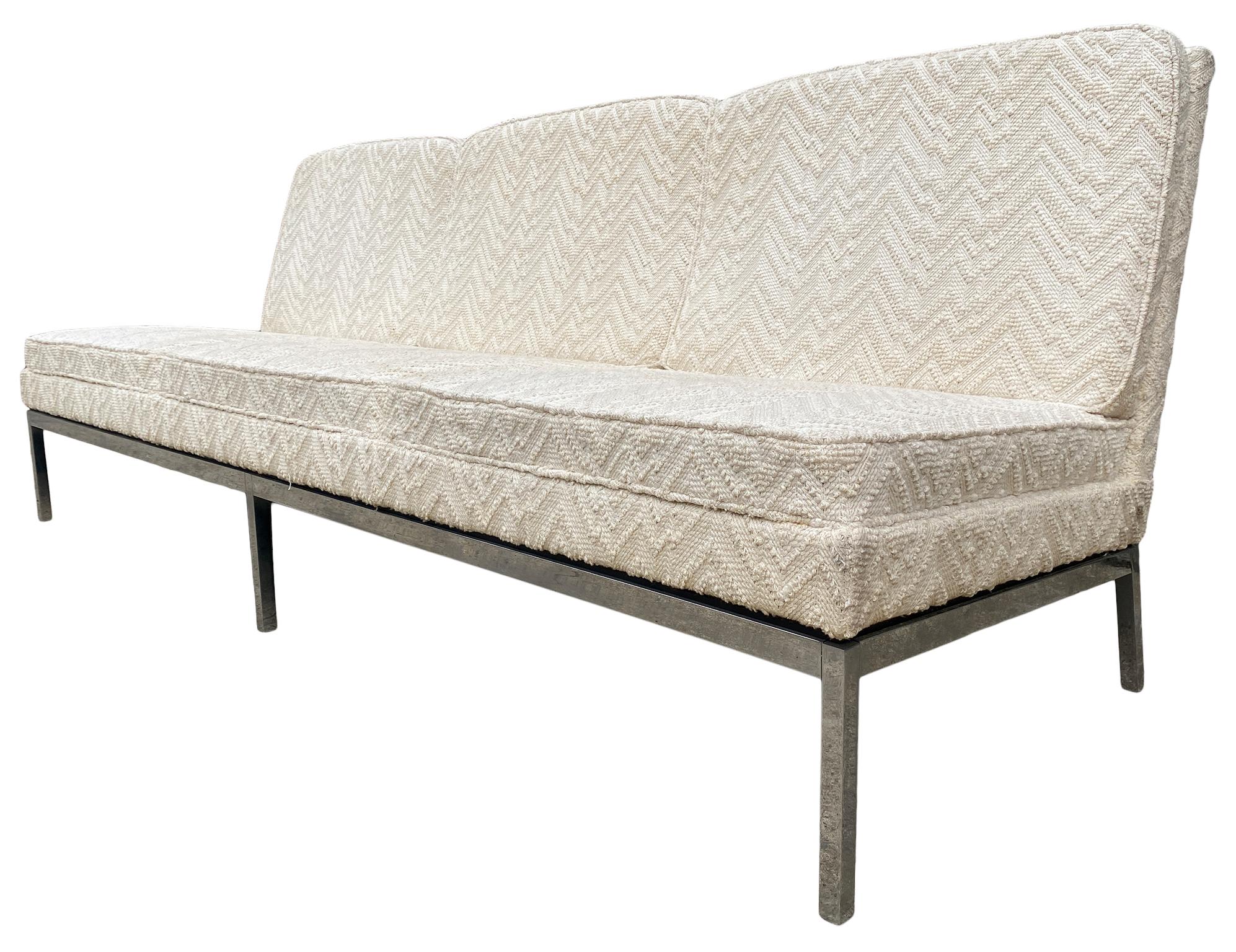 American Mid-Century Modern Original Florence Knoll Loveseat 3-Seat Sofa Chenille