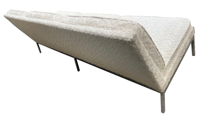 Mid-Century Modern Original Florence Knoll Loveseat 3-Seat Sofa Chenille For Sale 3