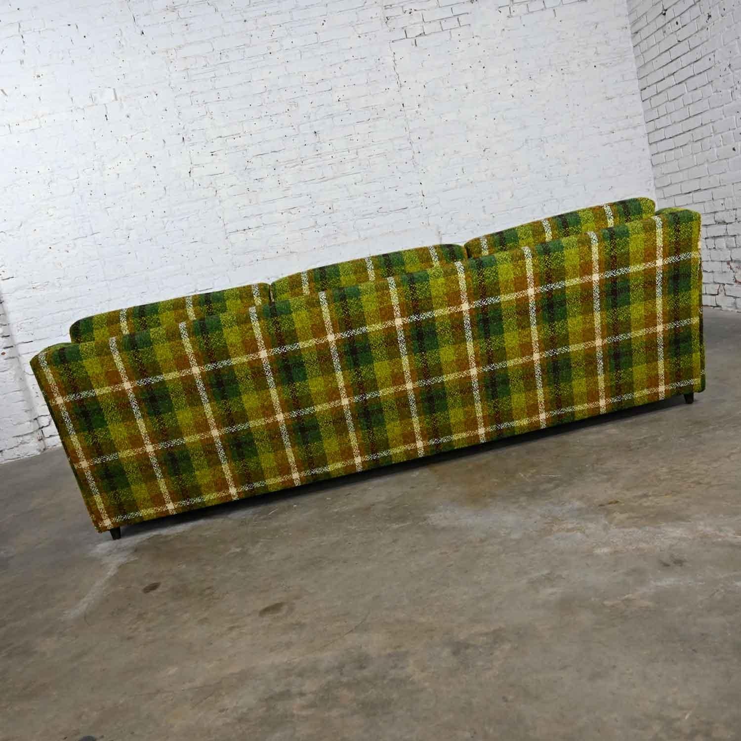 Mid-Century Modern Original Green & Gold Plaid Sofa by Mastercraft Lawson Style 1