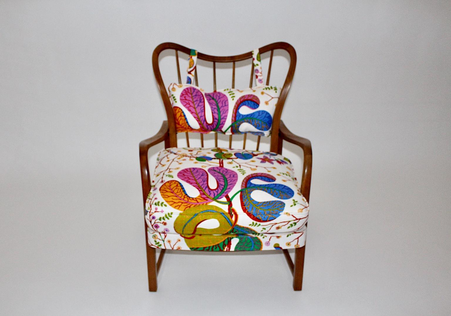Mid-Century Modern Oswald Haerdtl Attributed Vintage Walnut Lounge Chair, 1950 For Sale 4