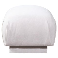 Pouf moderne du milieu du siècle en mohair gris poudré de Leon Rosen pour Pace