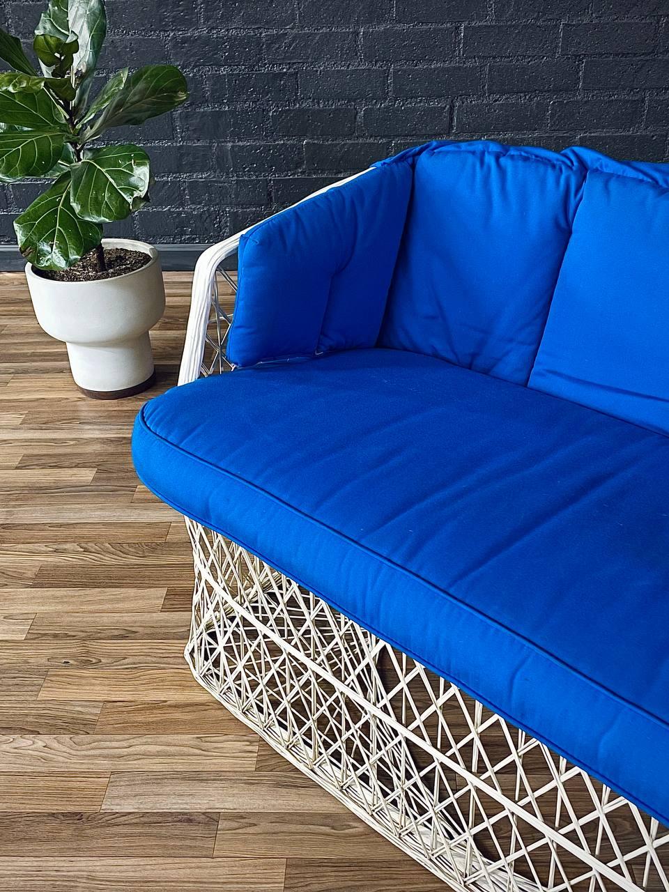 Mid-Century Modern Outdoor Fiberglass Patio Sofa by Russell Woodard For Sale 2