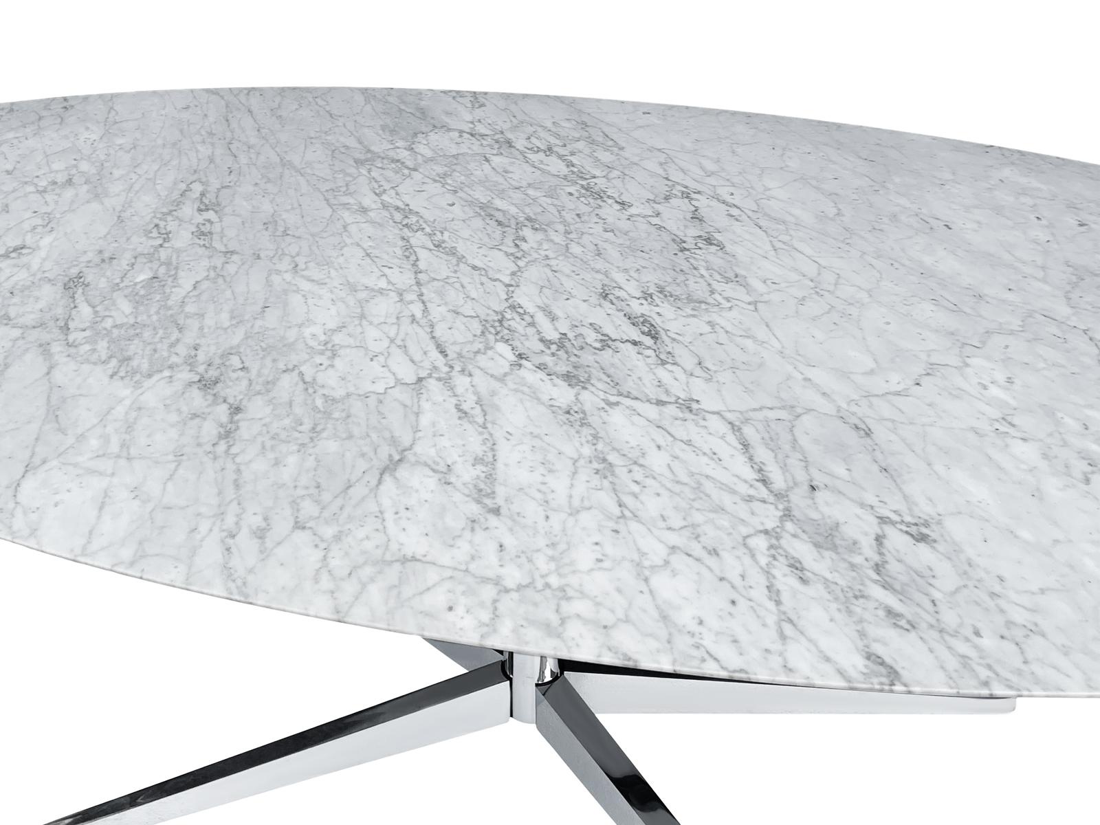 Ovaler Esstisch oder Schreibtisch aus Carrara-Marmor von Florence Knoll, Moderne der Mitte des Jahrhunderts im Angebot 3