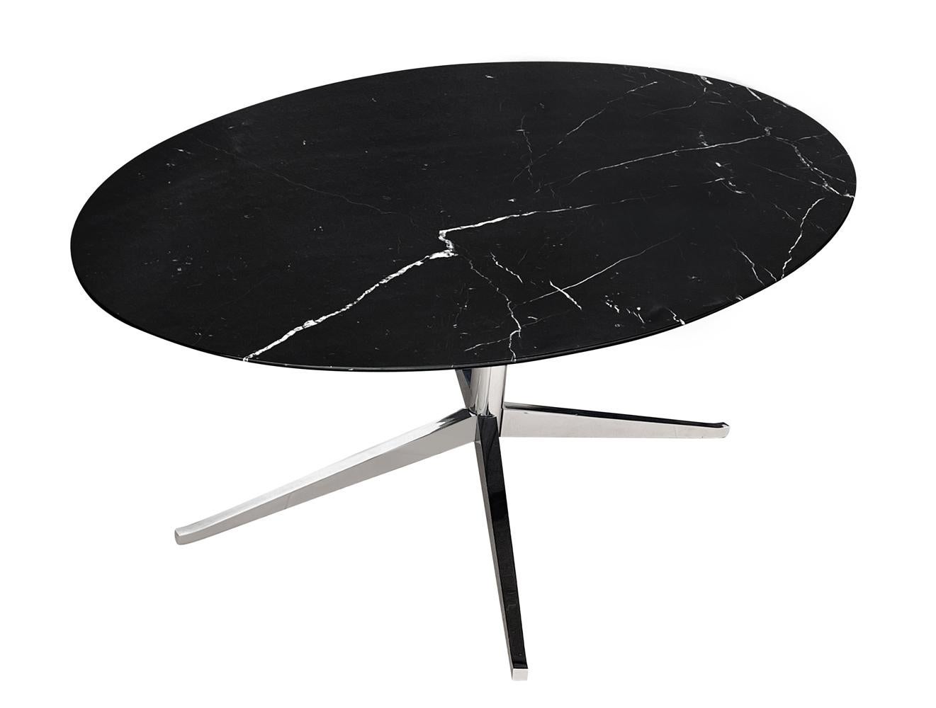 Mid-Century Modern Oval Marble Dining Table or Desk by Florence Knoll for Knoll 2