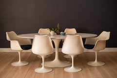 Mid Century Modern Oval Pedestal Dining Table by Eero Saarinen for Knoll