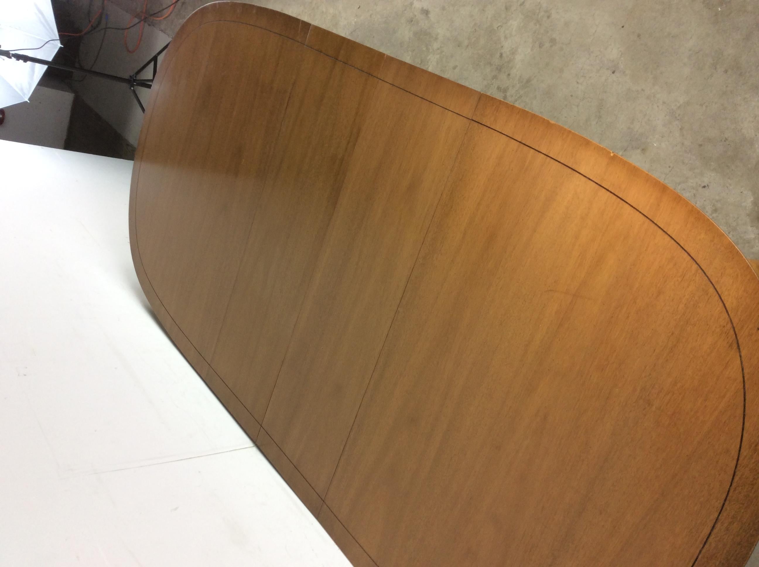 Mid-Century Modern Oval Shaped Dining Table with 3 Leafs 13
