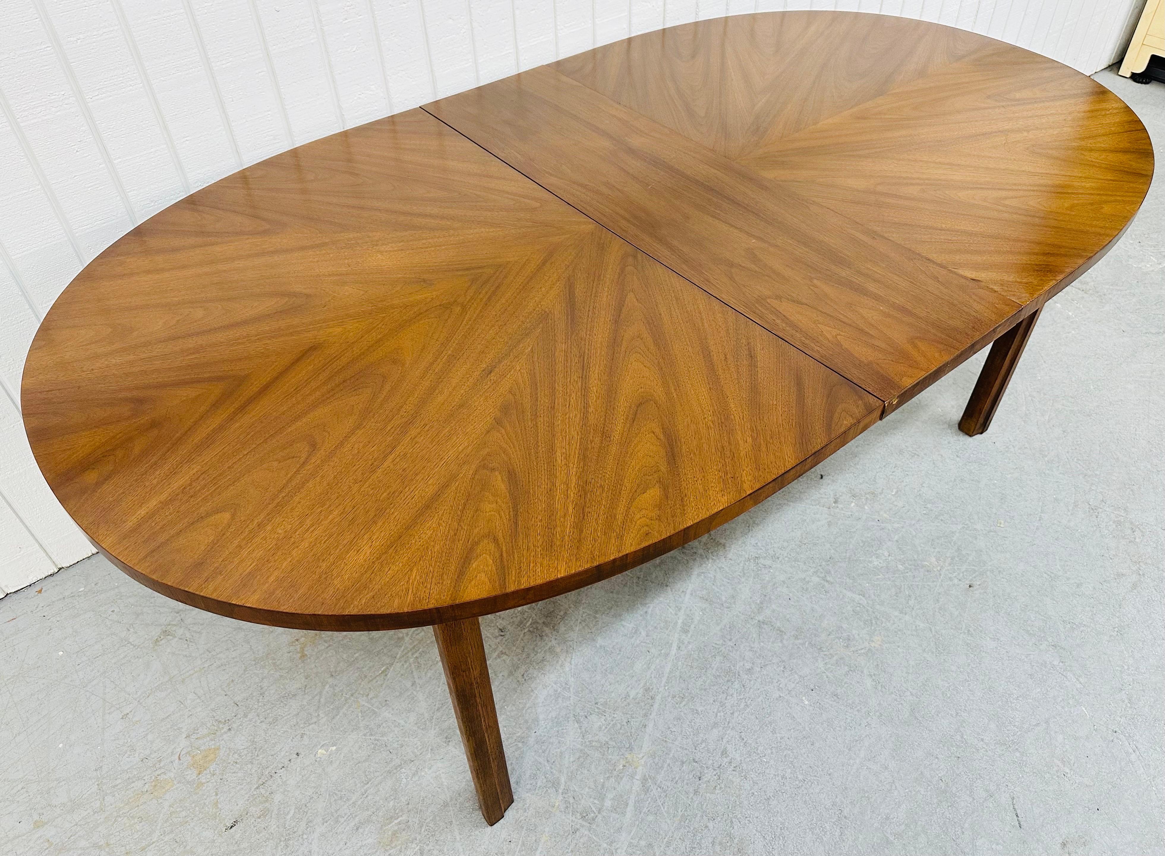 Mid-Century Modern Oval Walnut Dining Table For Sale at 1stDibs