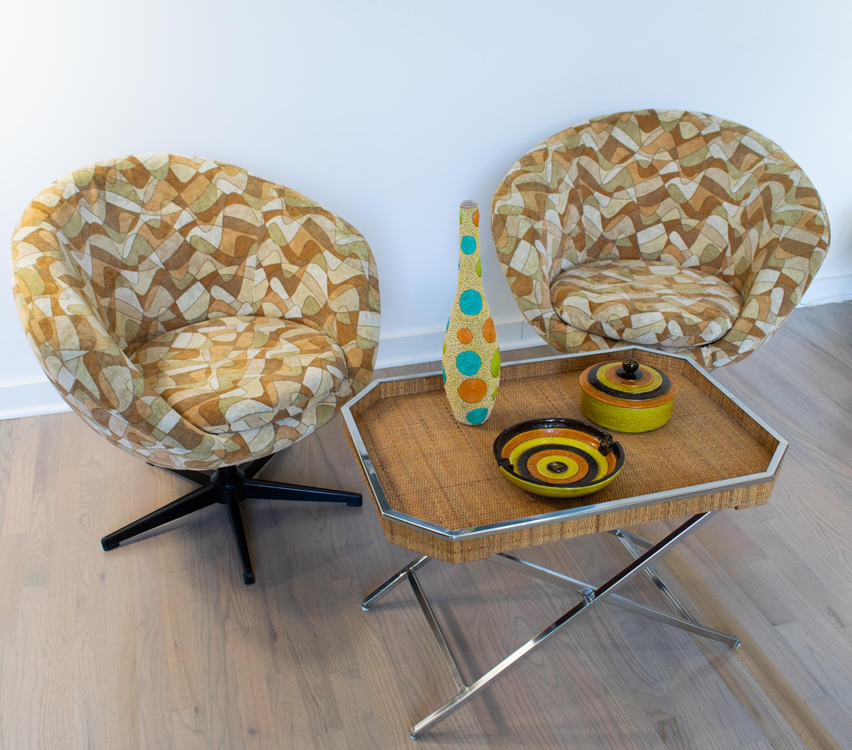 Swedish Mid-Century Modern Overman Sweden Pod Swivel Lounge Chair Armchair, a pair