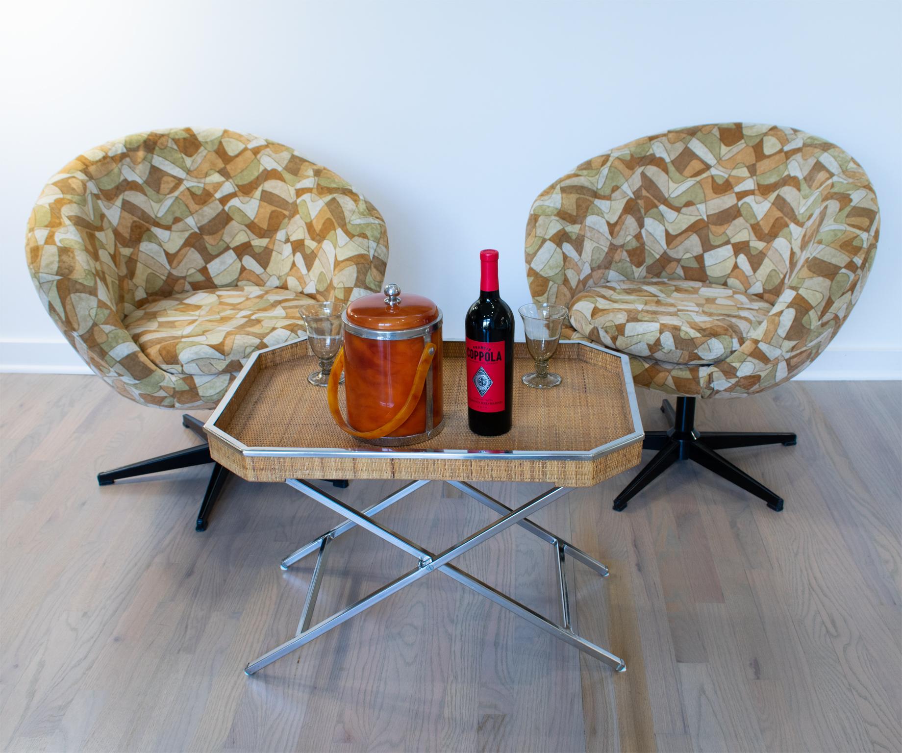 Mid-Century Modern Overman Sweden Pod Swivel Lounge Chair Armchair, a pair 2