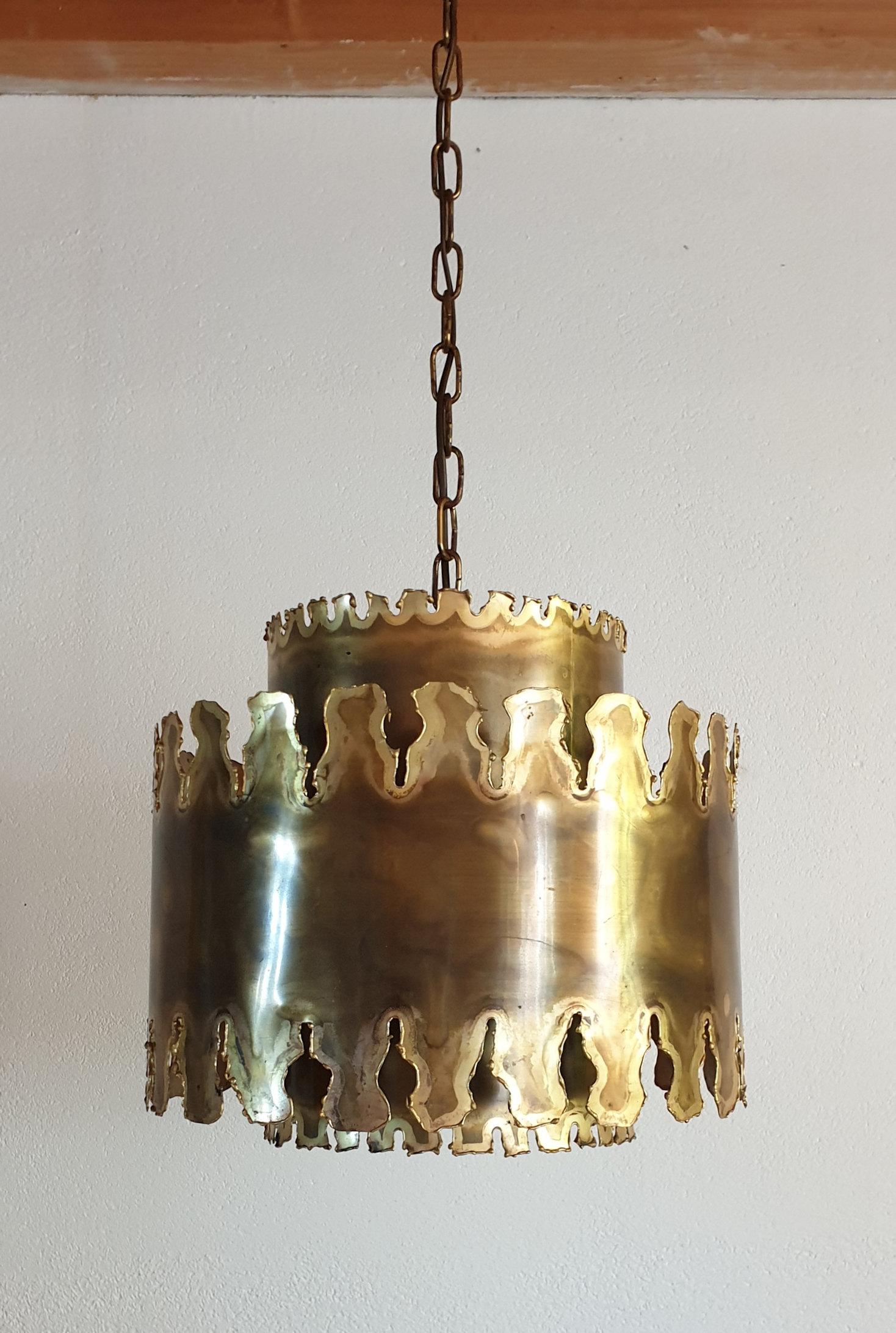 Brutalist style Vintage chandelier, made in oxidized brass, stamped: Holm Sorensen in the canopy, Denmark, 1960s
Danish designer Svend Aage Holm Sørensen (1913-2004) is known for his self-produced Mid Century lighting designs. He established his