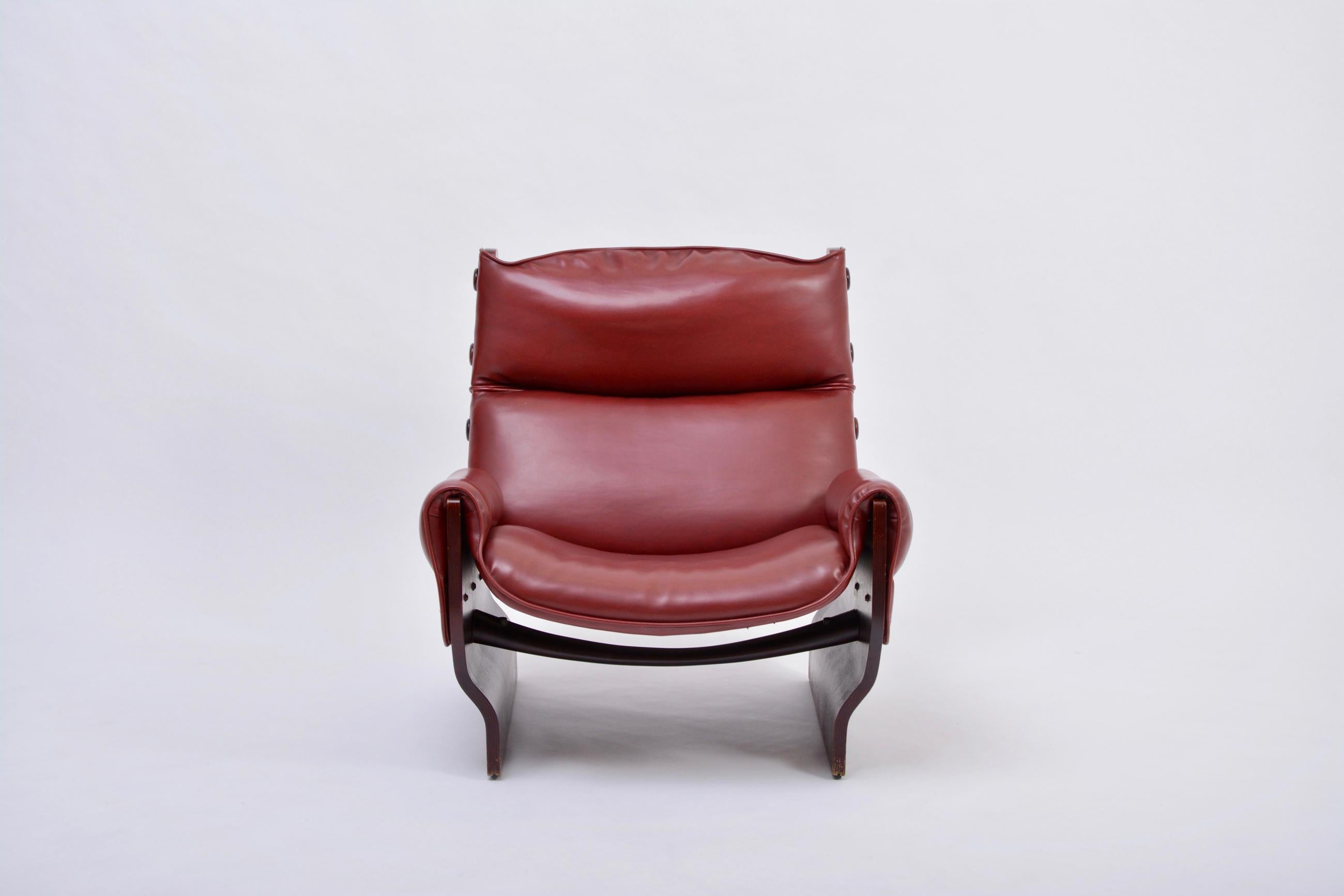 Moderner Sessel P110 'Canada' aus der Jahrhundertmitte von Osvaldo Borsani für Tecno.
Das ikonische Design eines der bedeutendsten italienischen Designer, der so genannte 