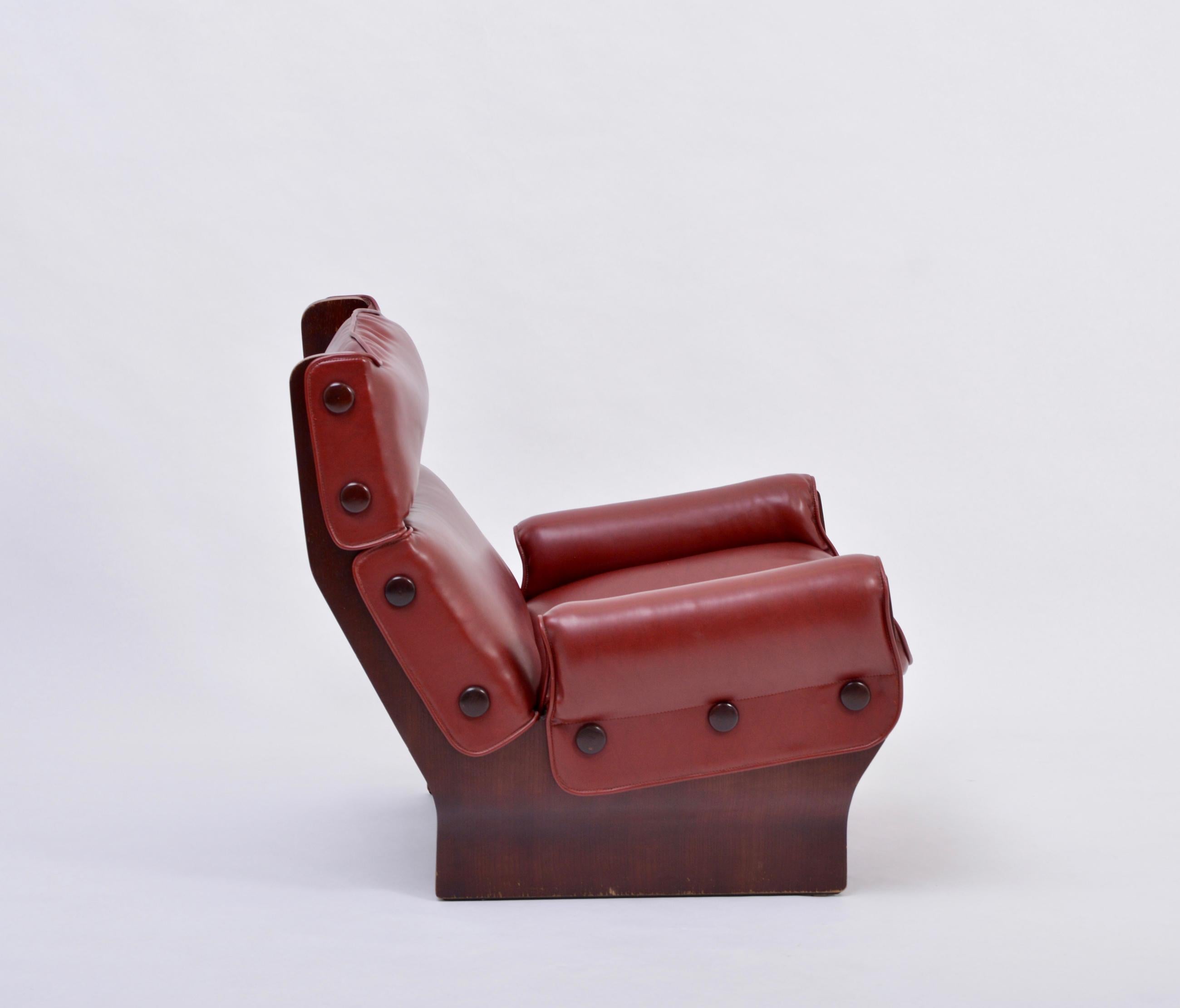 Italian Mid-Century Modern P110 ‘Canada’ Lounge Chair by Osvaldo Borsani for Tecno For Sale