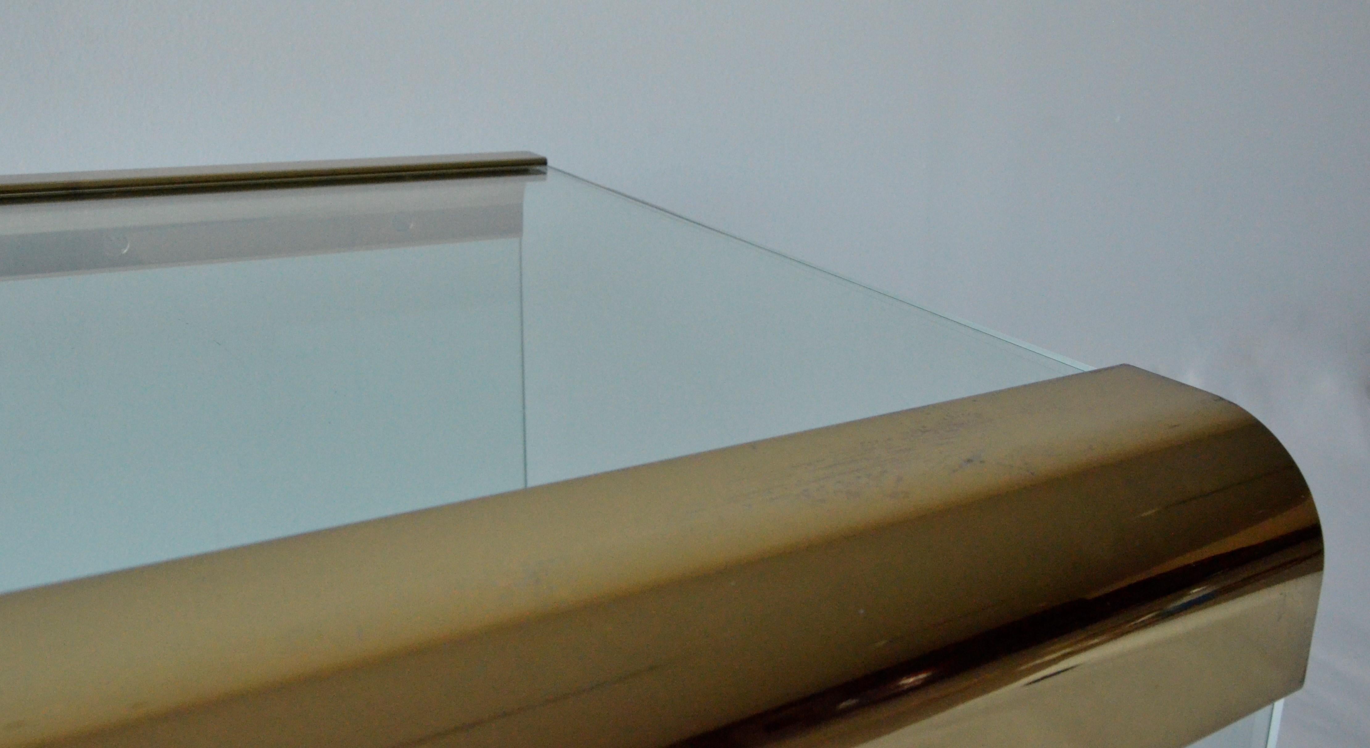 20th Century Pace Waterfall 3 Sided Glass Sheet Held by Brass Bars End or Side Table For Sale