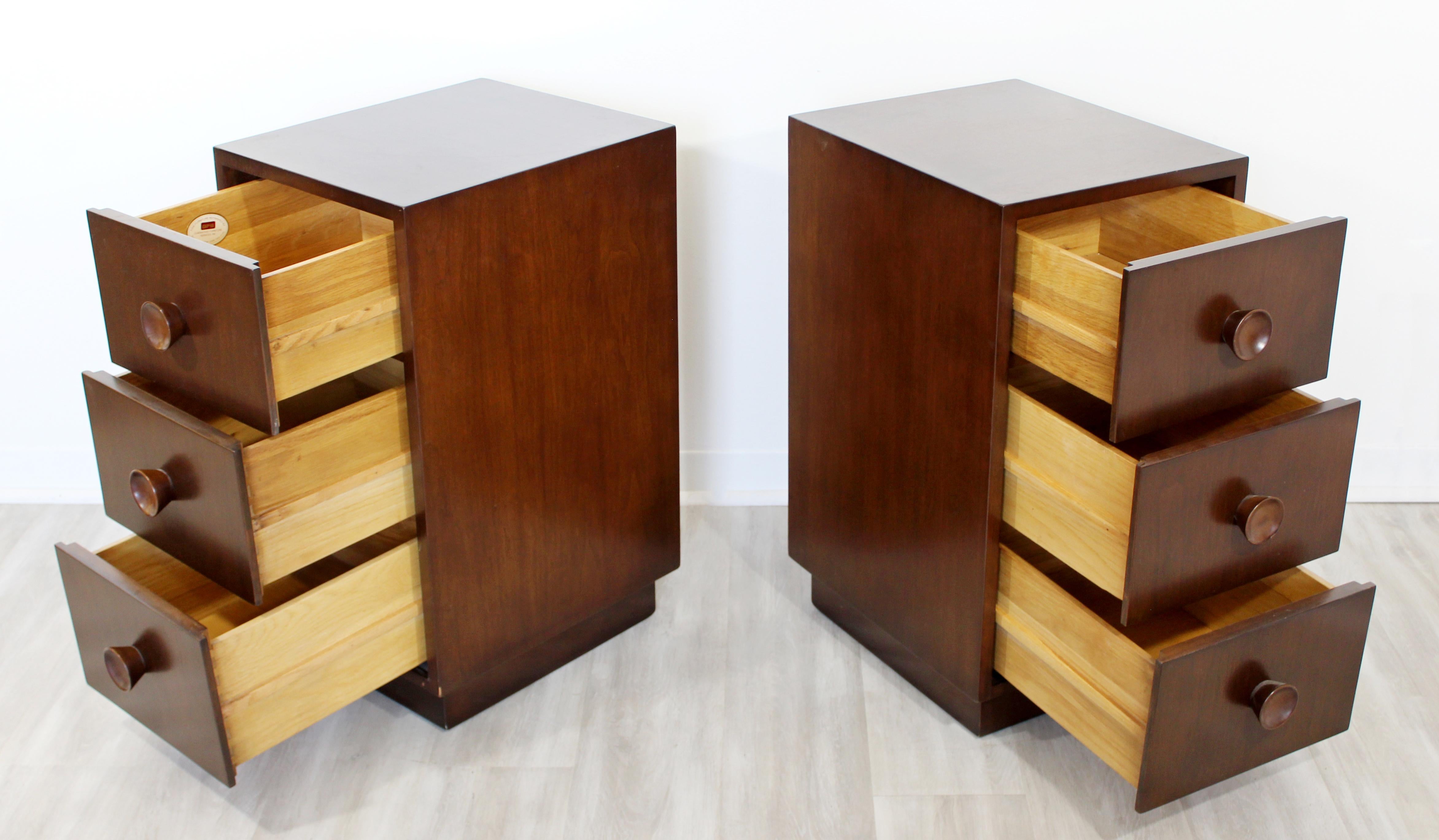 Wood Mid-Century Modern Art Deco Gilbert Rohde Style Nightstands Side End Table, Pair