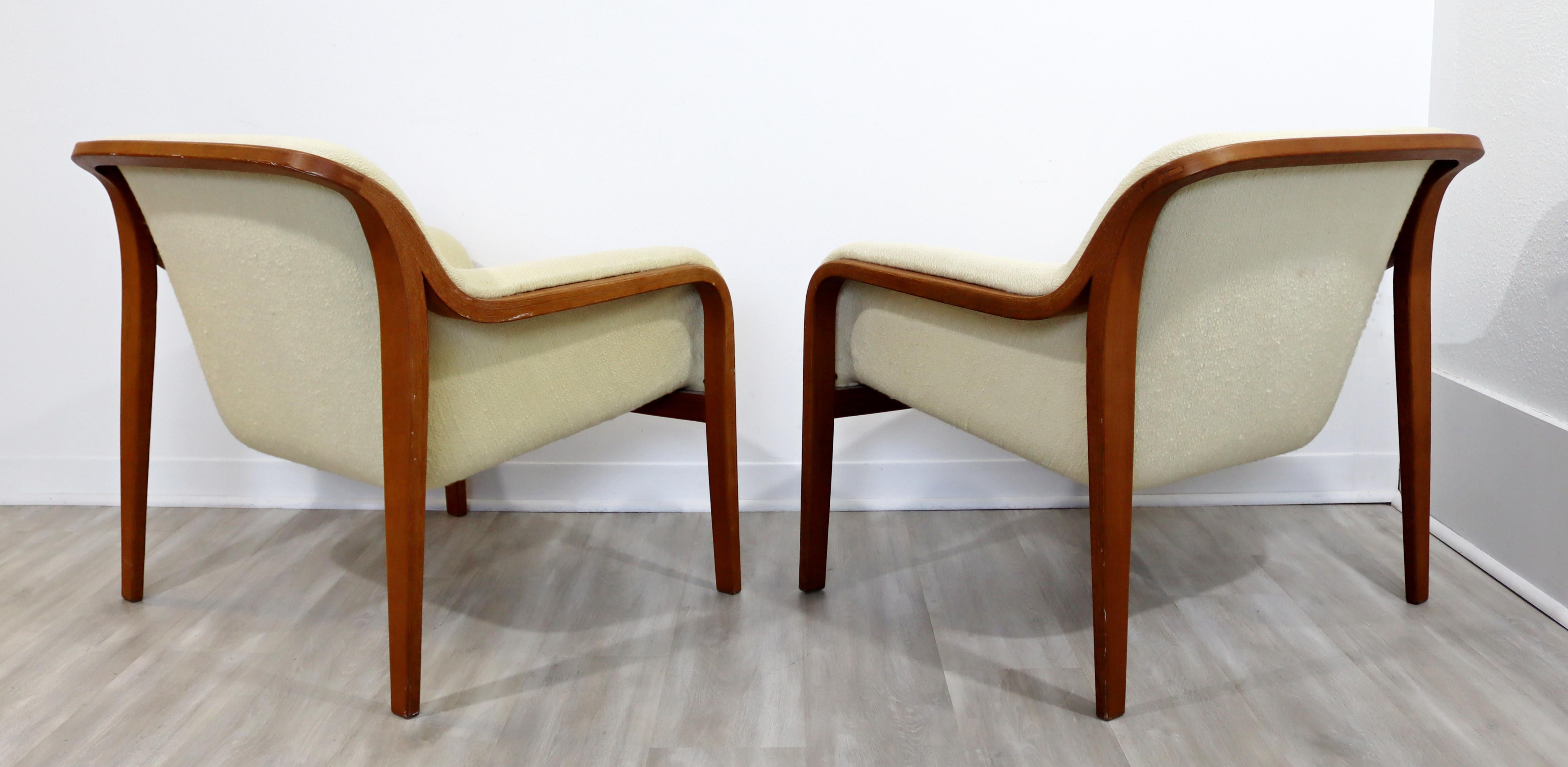 Late 20th Century Mid-Century Modern Pair Bentwood Lounge Chairs by Bill Stephens for Knoll 1970s