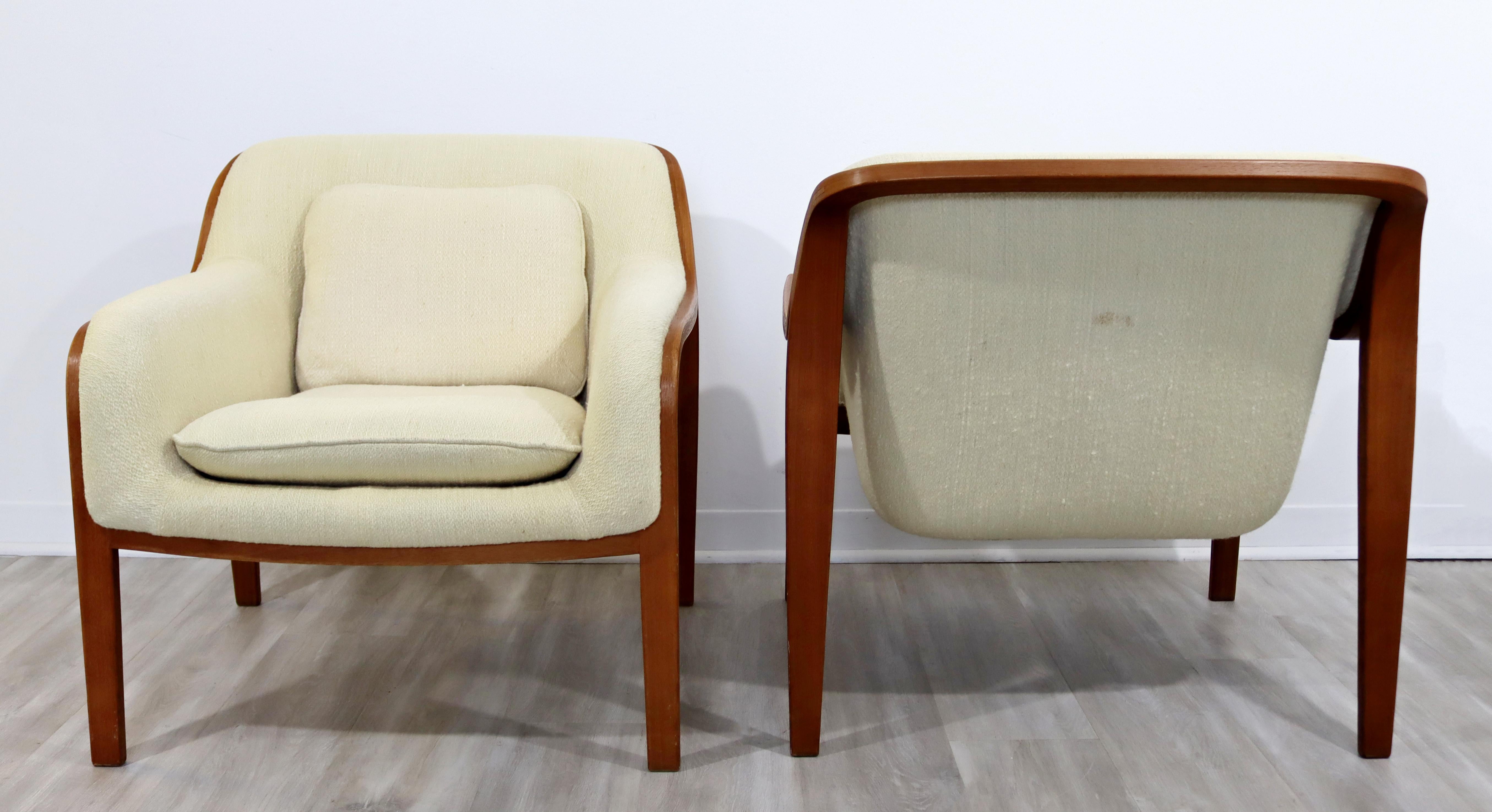 Mid-Century Modern Pair Bentwood Lounge Chairs by Bill Stephens for Knoll 1970s 3