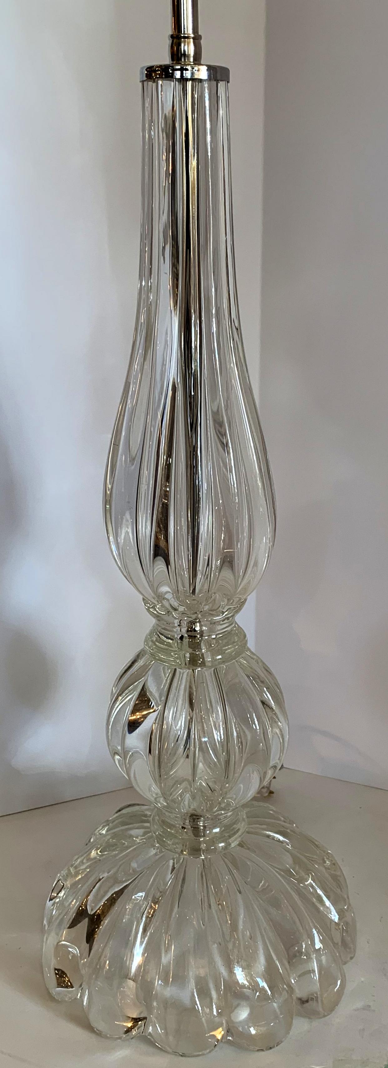 Mid-Century Modern Pair Italian Murano Seguso Venetian Clear Fluted Glass Lamps In Good Condition In Roslyn, NY