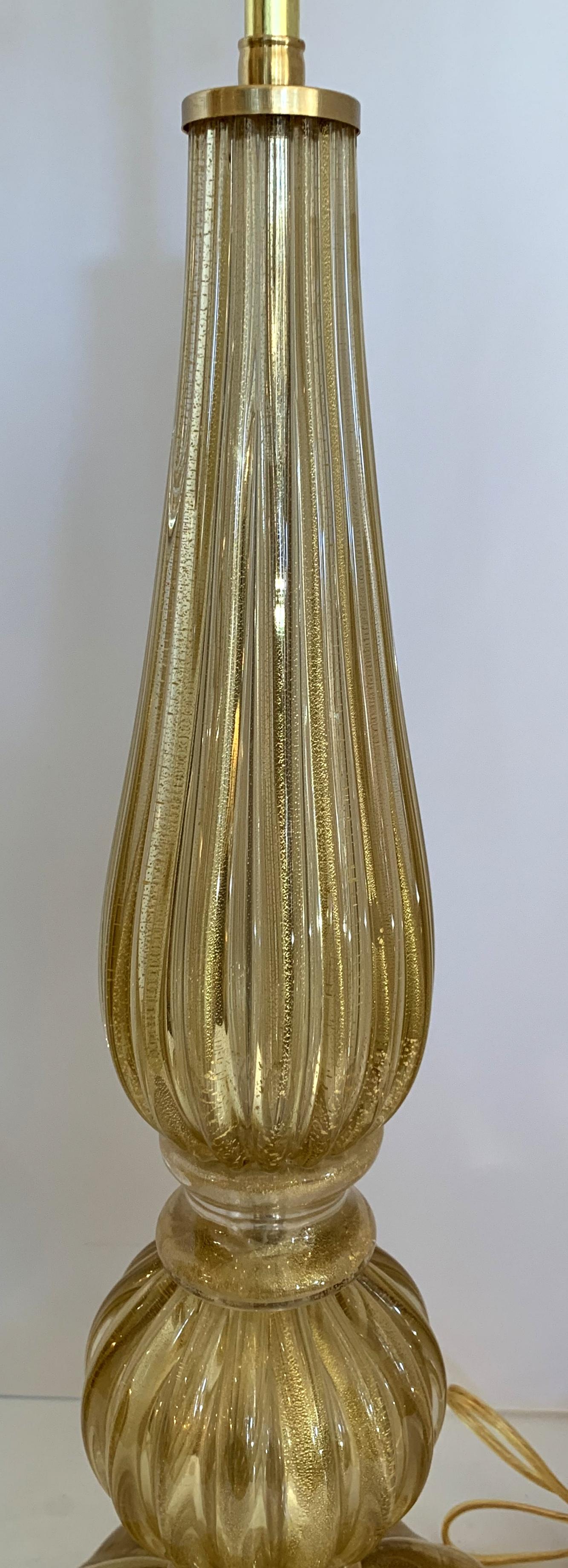 Mid-Century Modern Pair Italian Murano Seguso Venetian Gold Fluted Glass Lamps 1