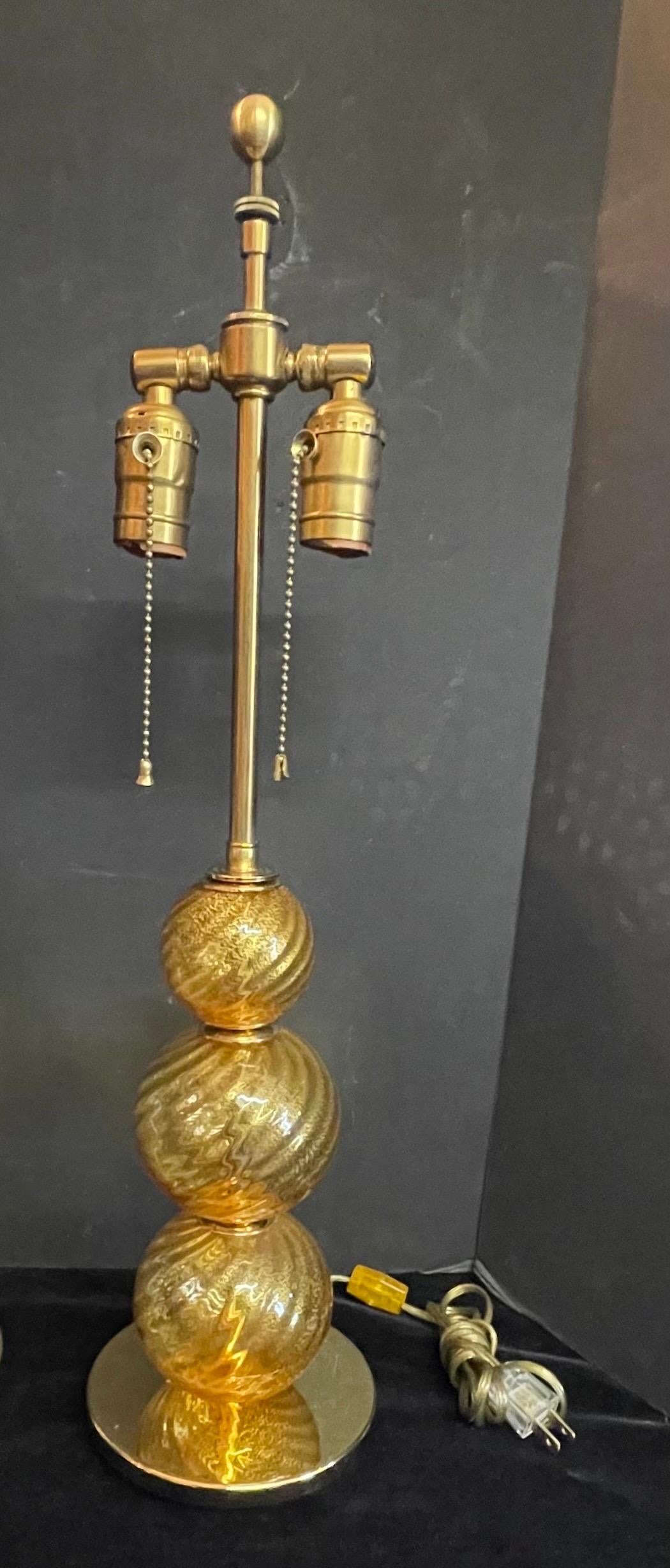 Polished Mid-Century Modern Pair Italian Venetian Swirl Murano Glass Lamps Lorin Marsh For Sale
