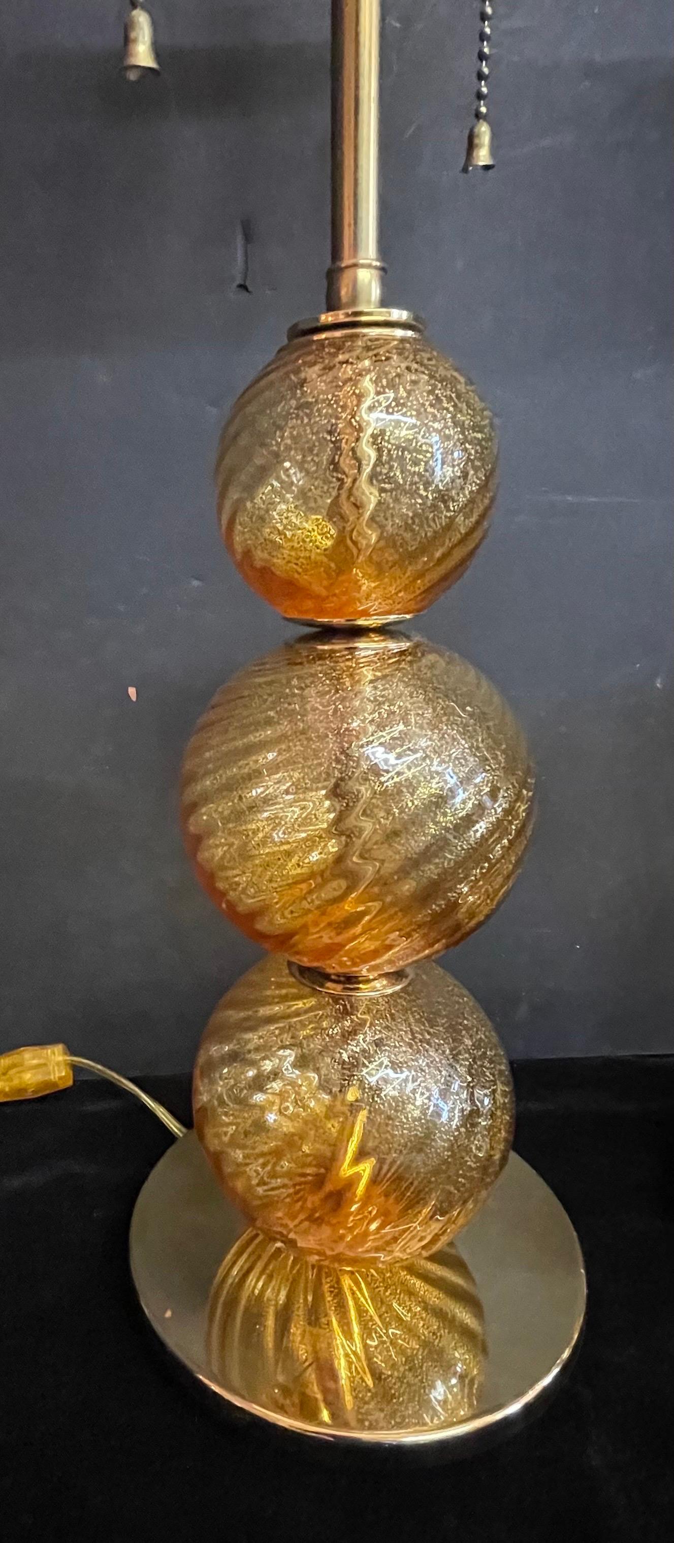 Mid-Century Modern Pair Italian Venetian Swirl Murano Glass Lamps Lorin Marsh In Good Condition For Sale In Roslyn, NY