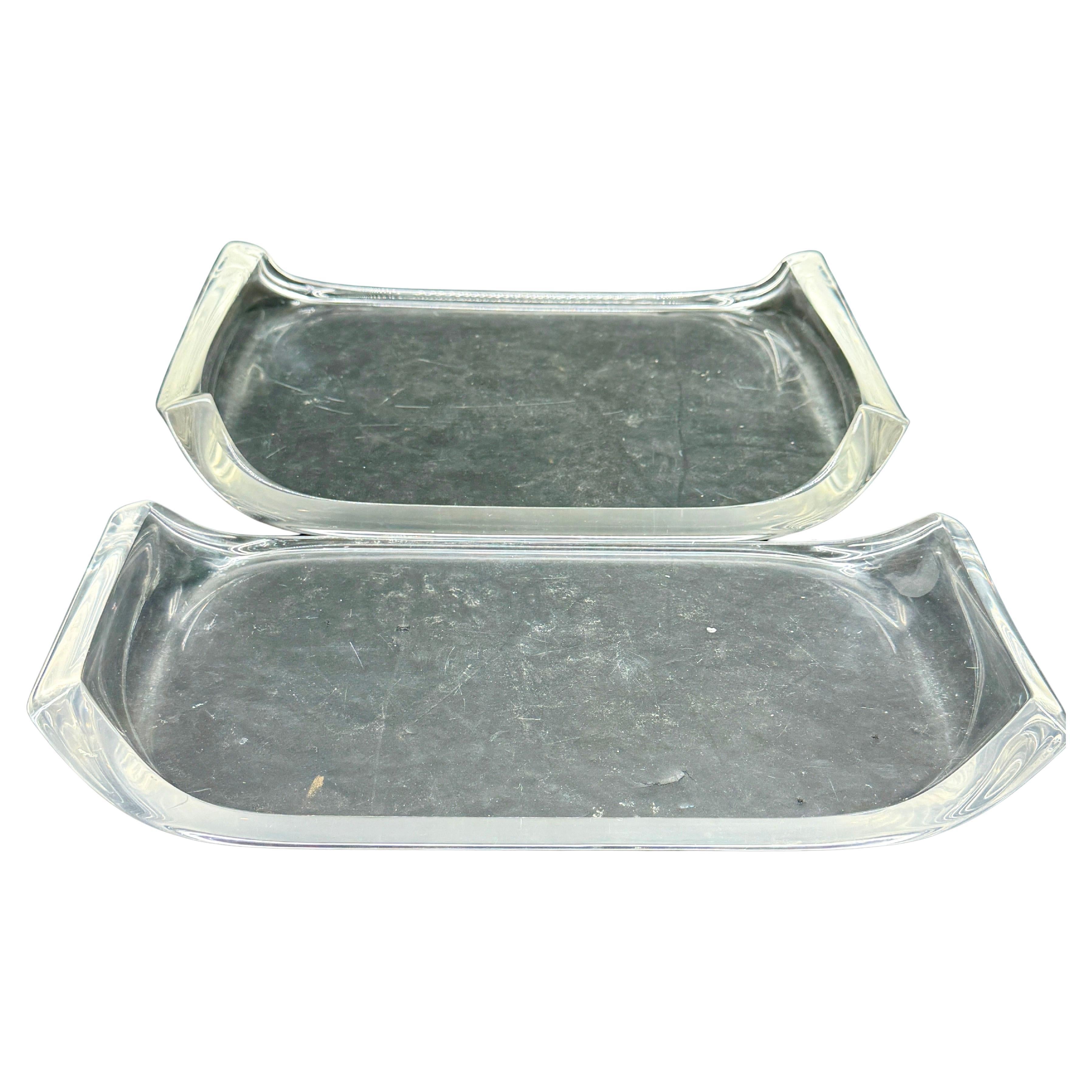 Mid-Century Modern Pair Lucite Serving Bar Tabletts Ritts Co. im Angebot