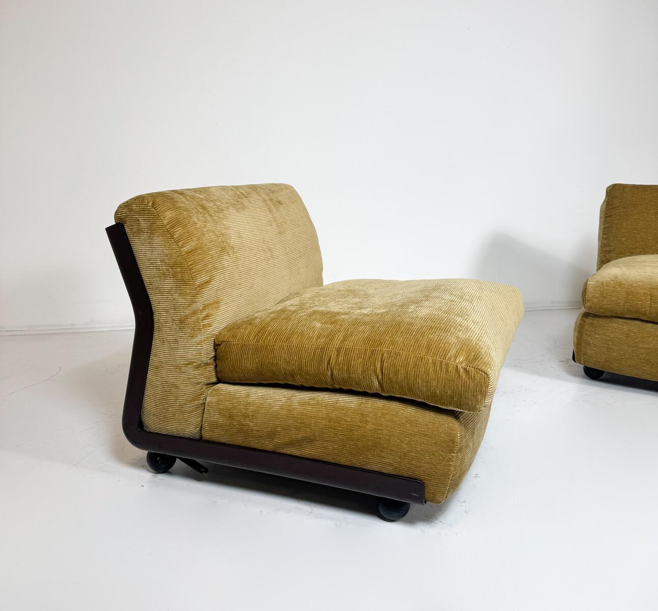 Modernes Paar „Amanta“-Sessel aus der Mitte des Jahrhunderts von Mario Bellini, 1960er Jahre (Italienisch) im Angebot