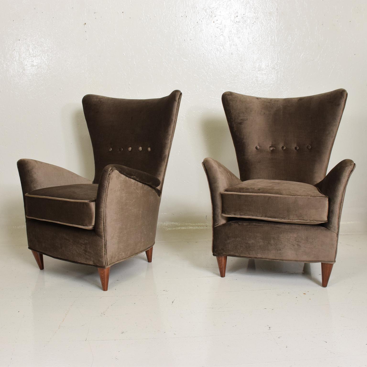 Mid-Century Modern Pair of Armchair by Gio Ponti for Bristol Hotel in Merano 2