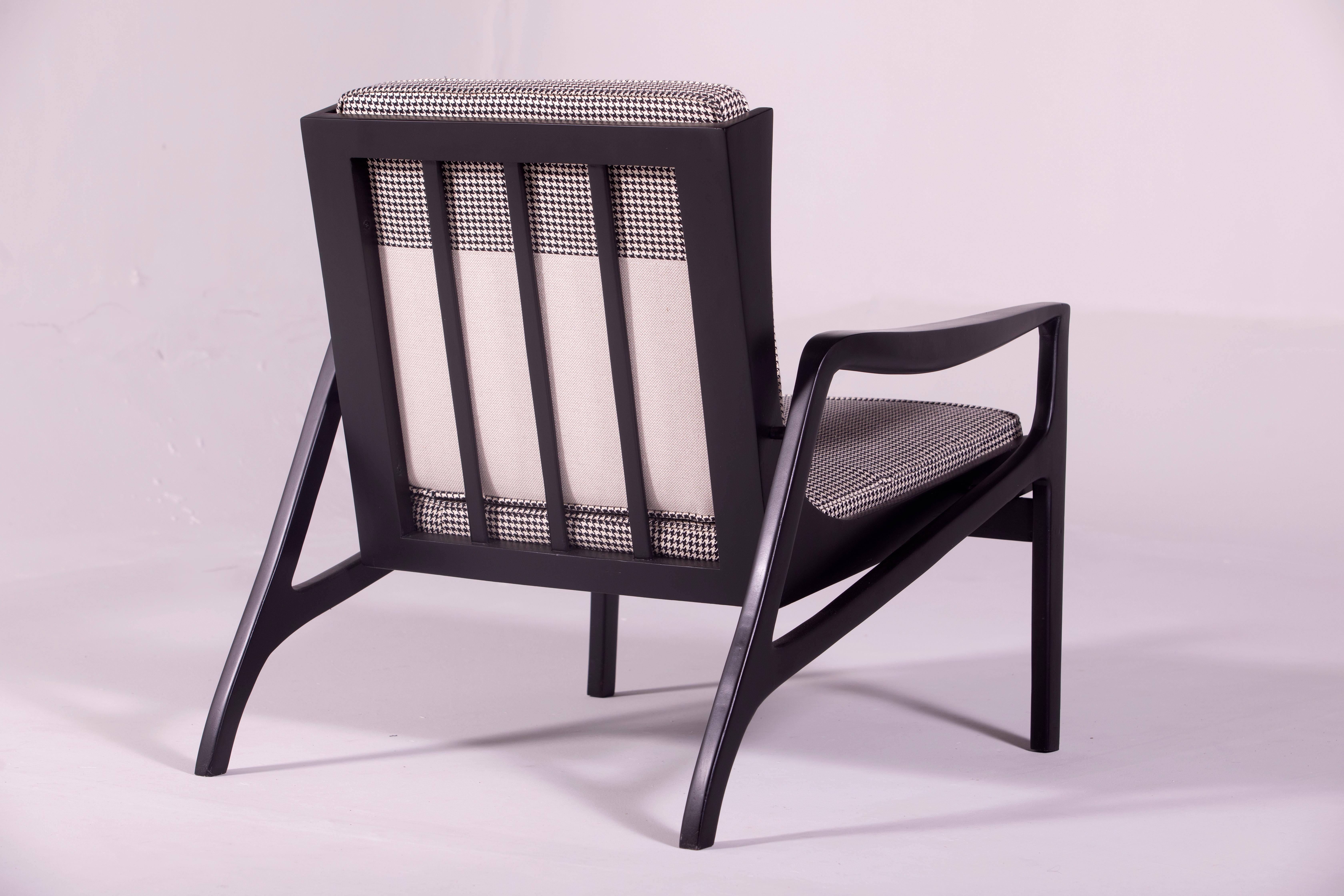 Mid-20th Century Mid-Century Modern Pair of Armchairs by Brazilian Designer, Brazil, 1960s For Sale