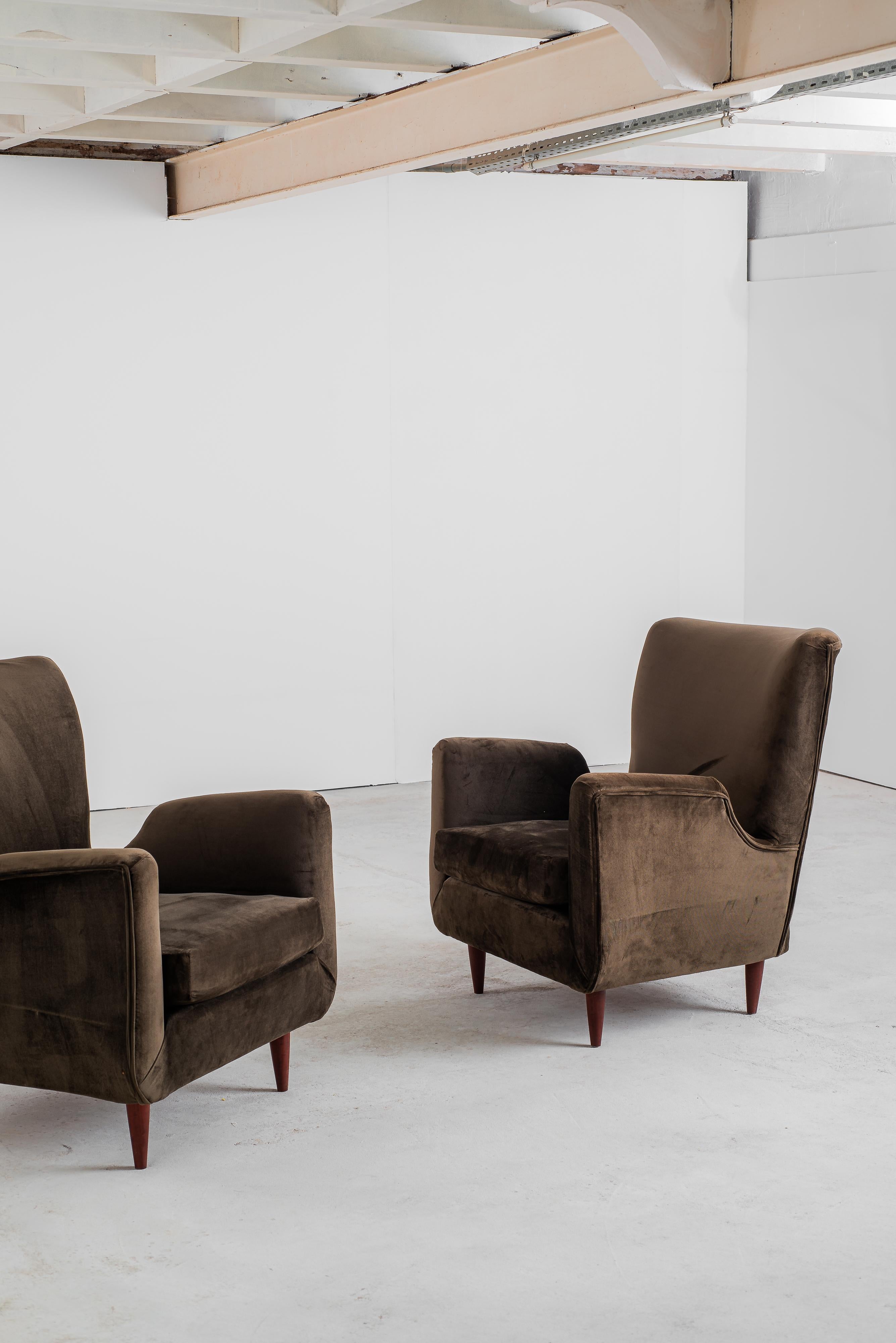 Mid-Century Modern Pair of Armchairs by Carlo Hauner, 1960s In Good Condition For Sale In Deerfield Beach, FL