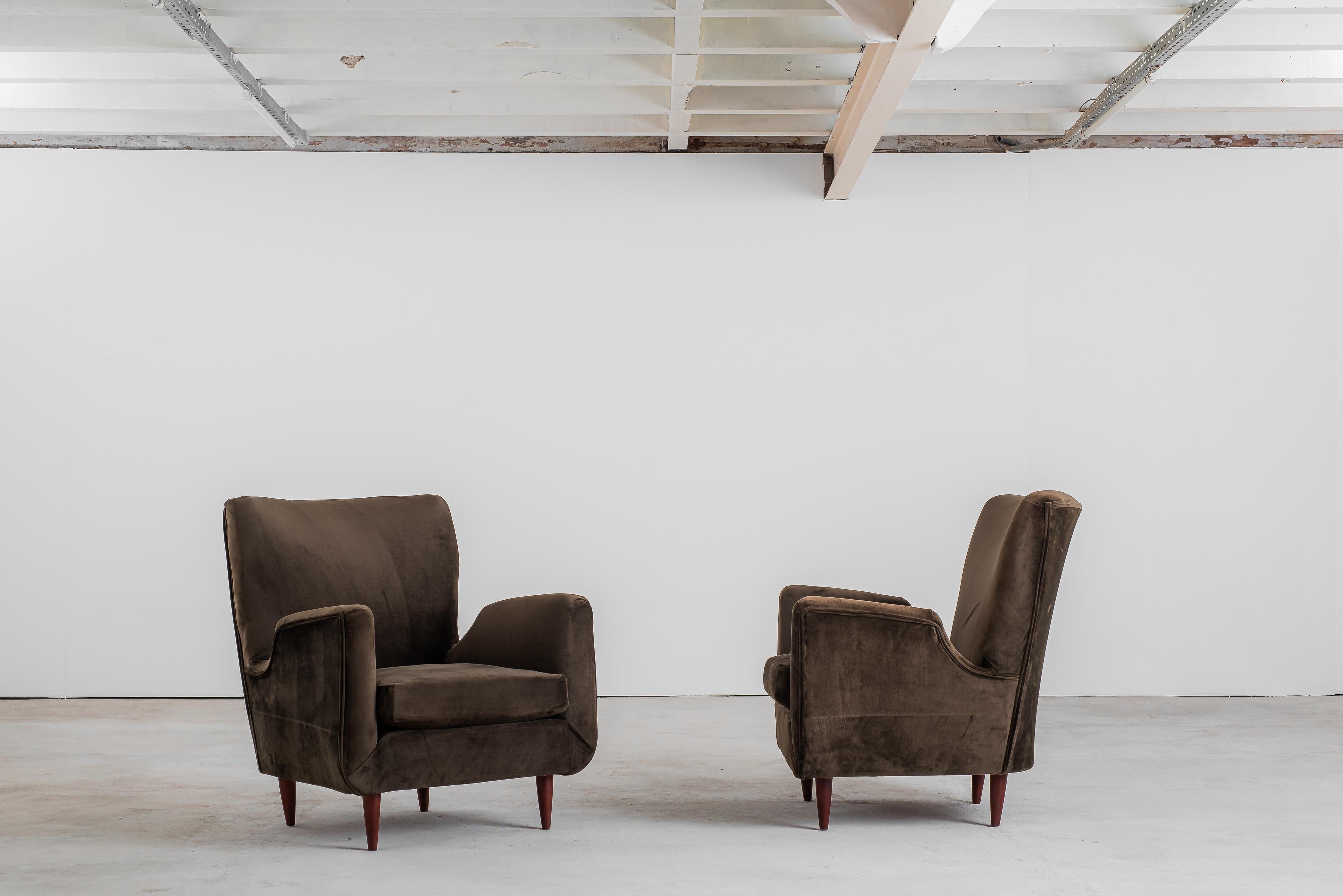 Mid-Century Modern Pair of Armchairs by Carlo Hauner, 1960s For Sale 2